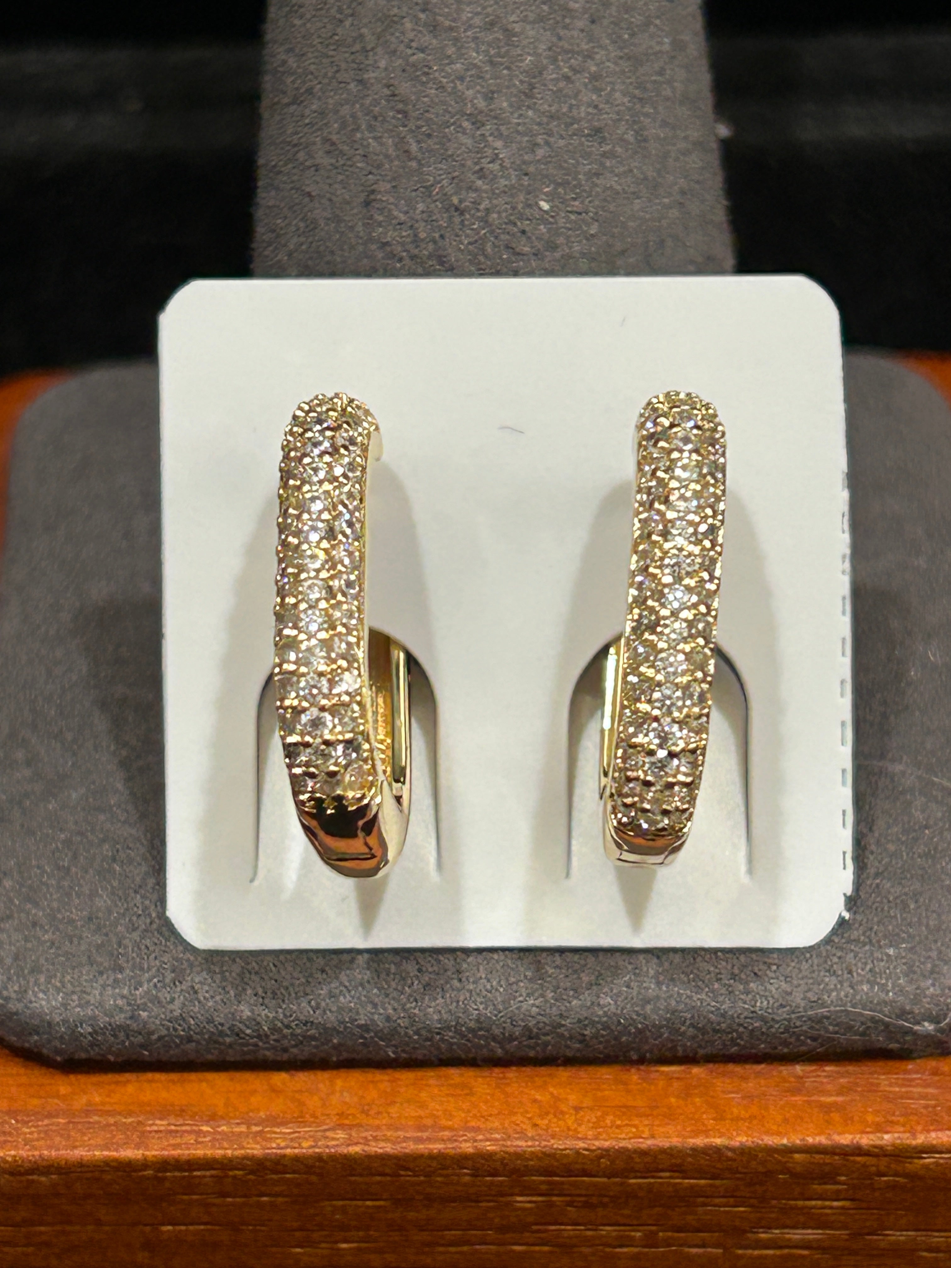 E41 - 14K Gold VVS CZ Square Hoops