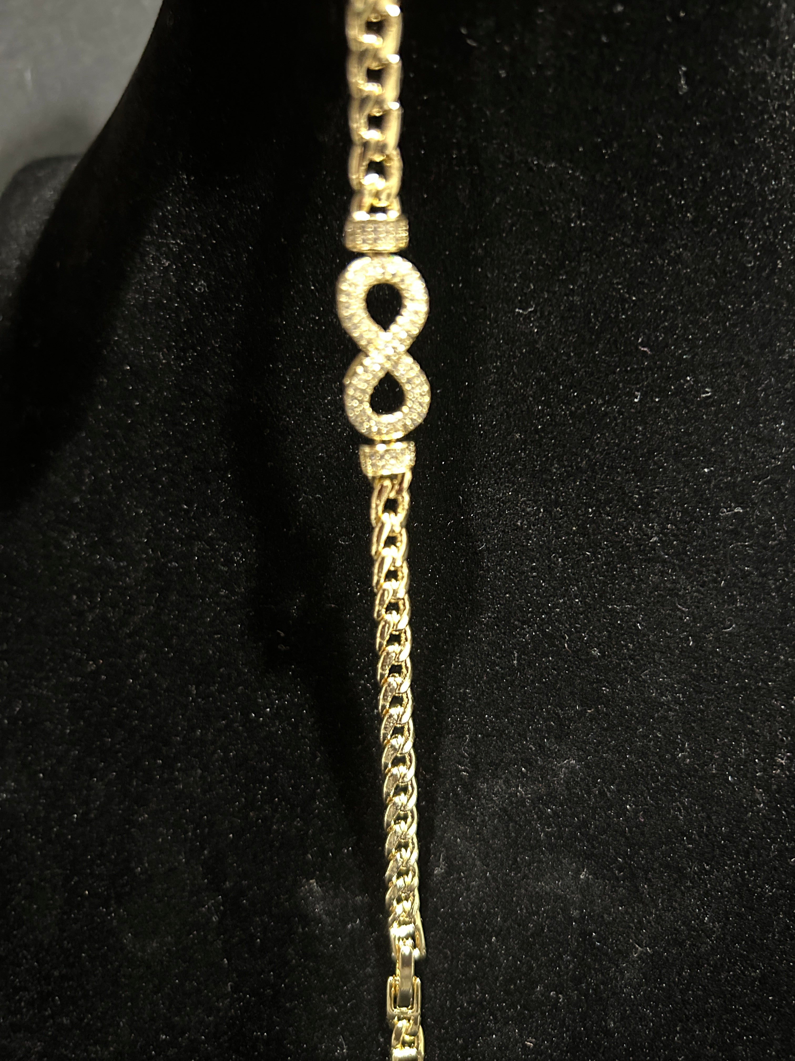 B68 - 14K Gold VVS CZ 7 Inch