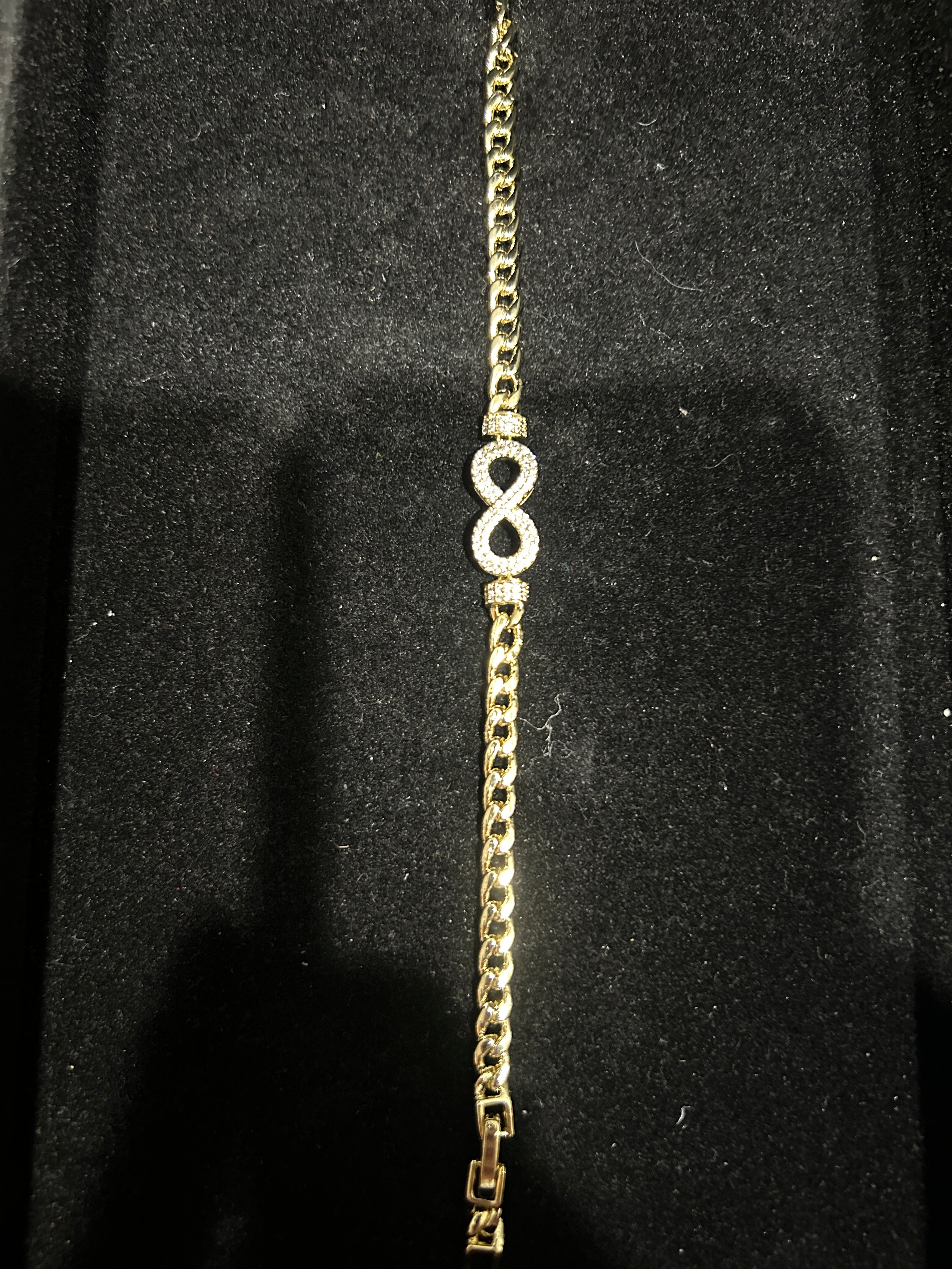 B68 - 14K Gold VVS CZ 7 Inch