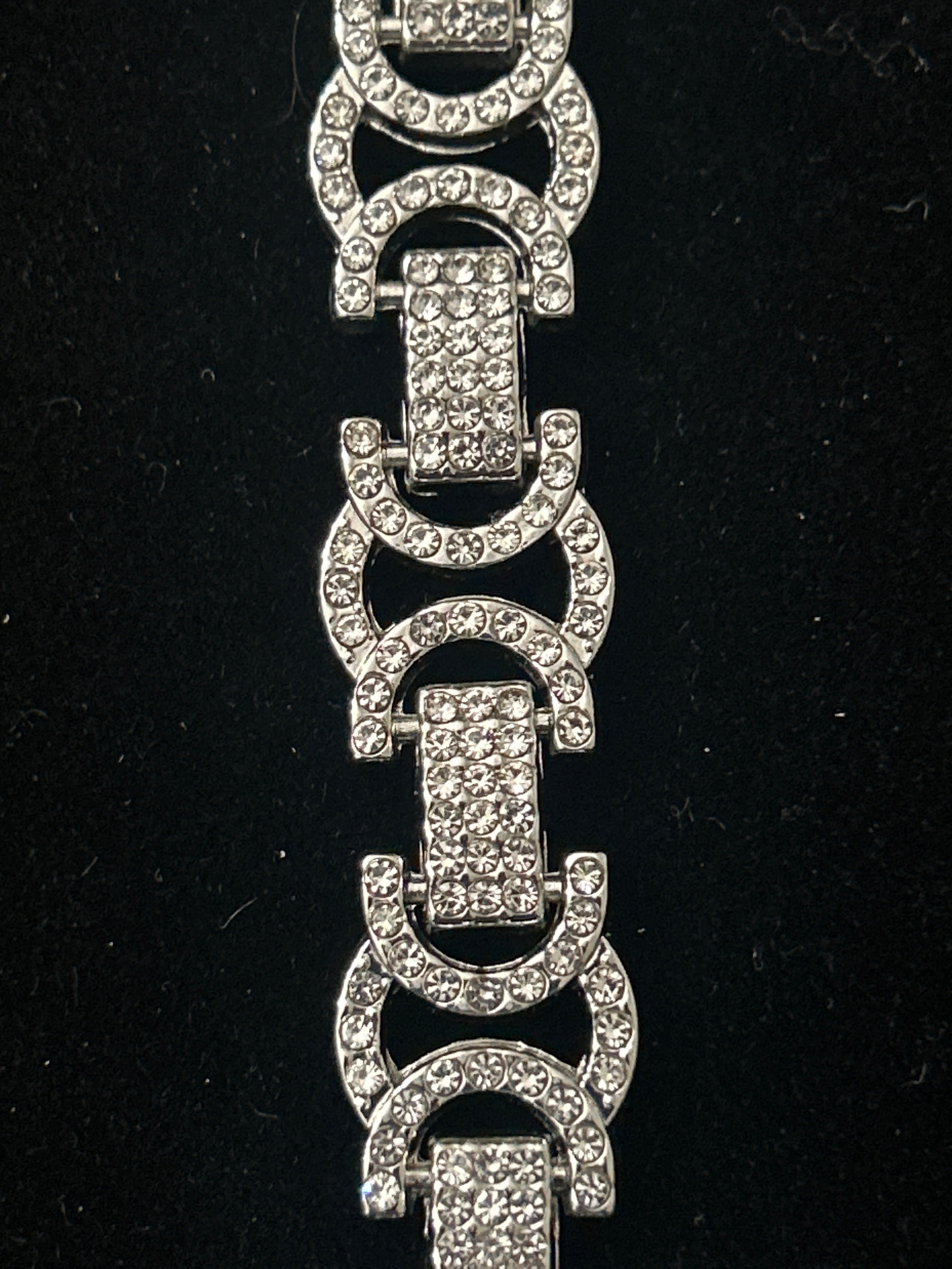 B102 - Stainless Steel VVS CZ 8.5 Inch