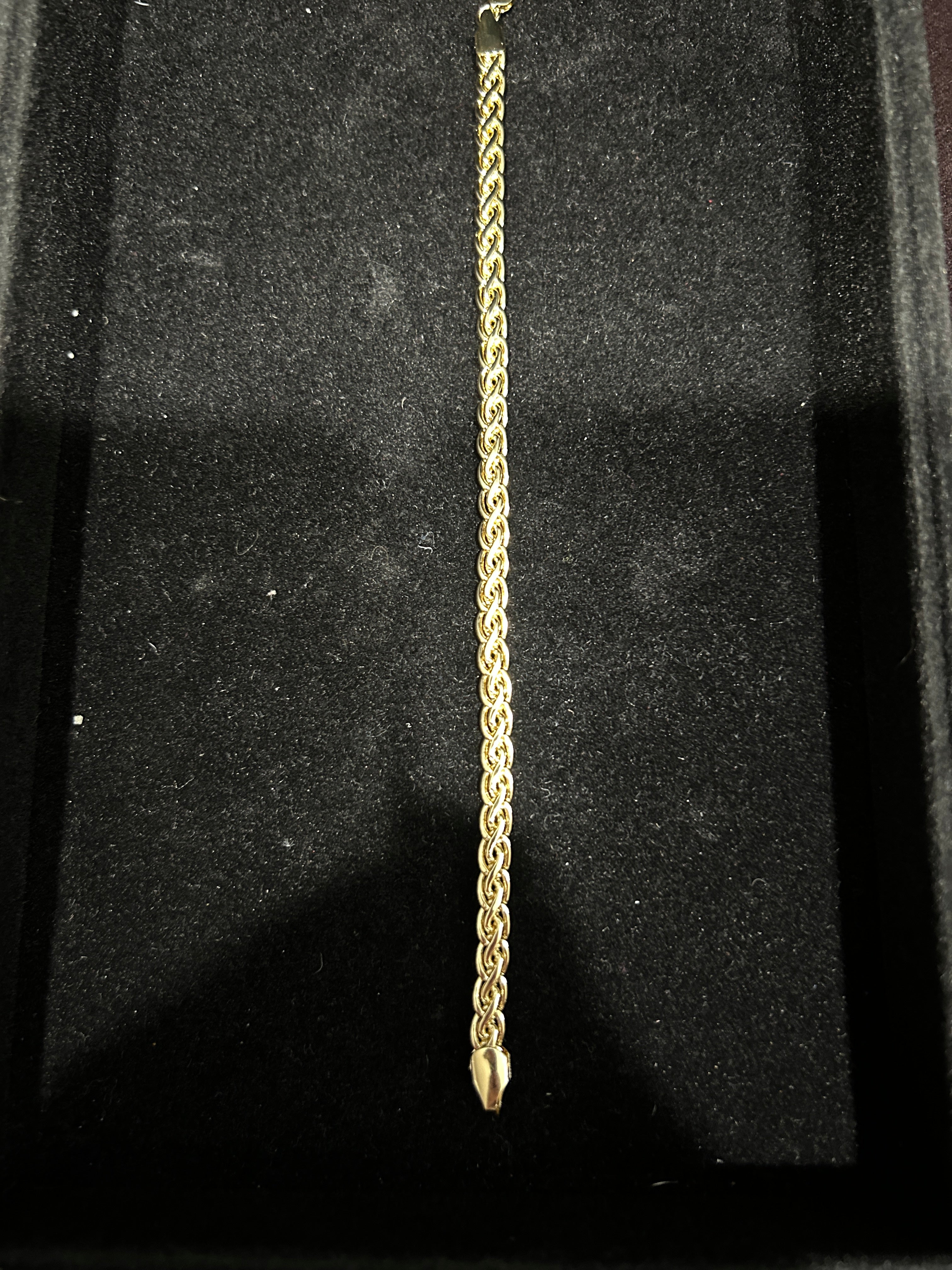 B45 - 14K Gold 7 Inch