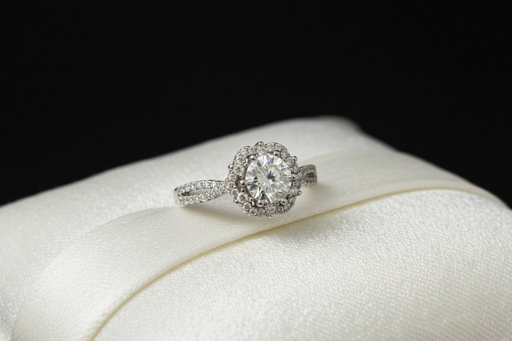 1CT Moissanite Ring Adj. 6-10
