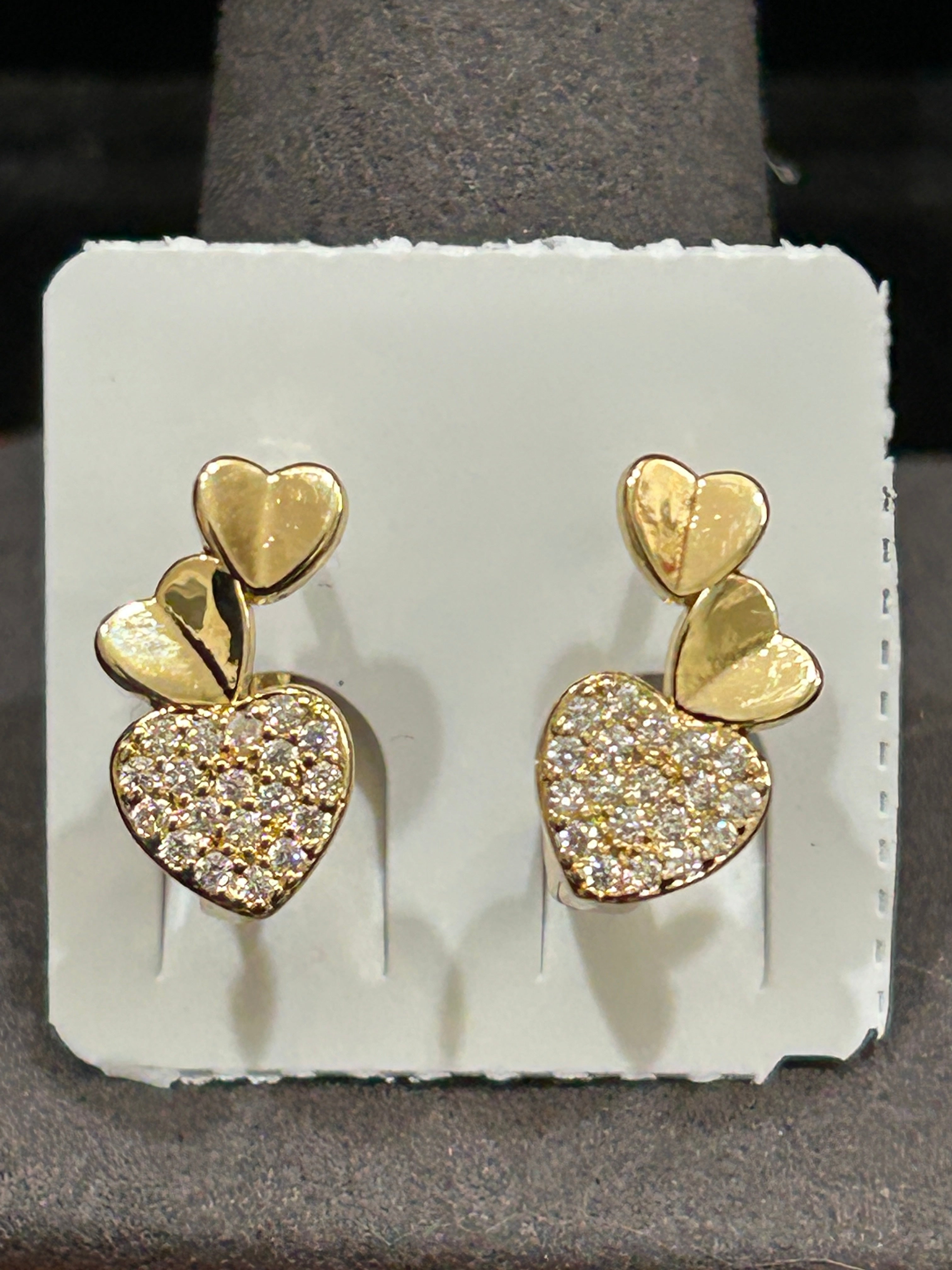 E44 - 14K VVS CZ Heart Hoops