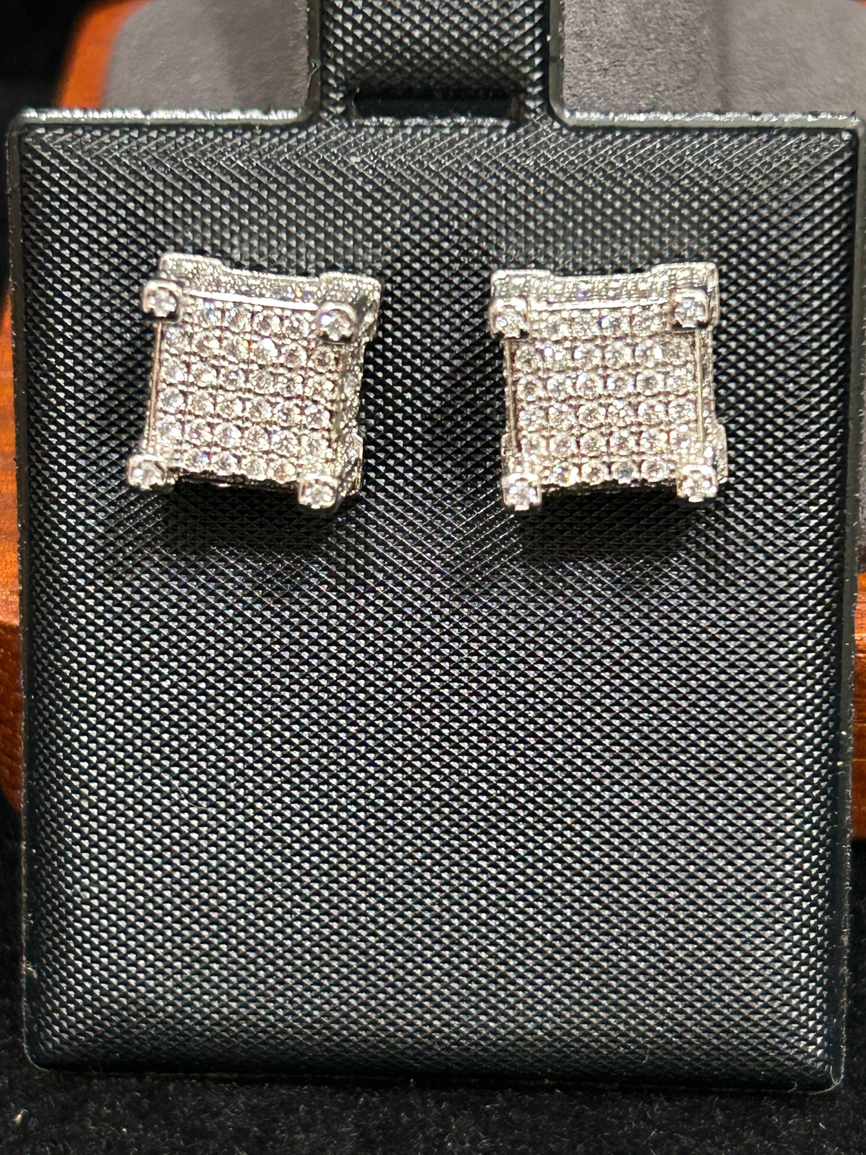 E50 - 14K White Gold VVS CZ Cubes