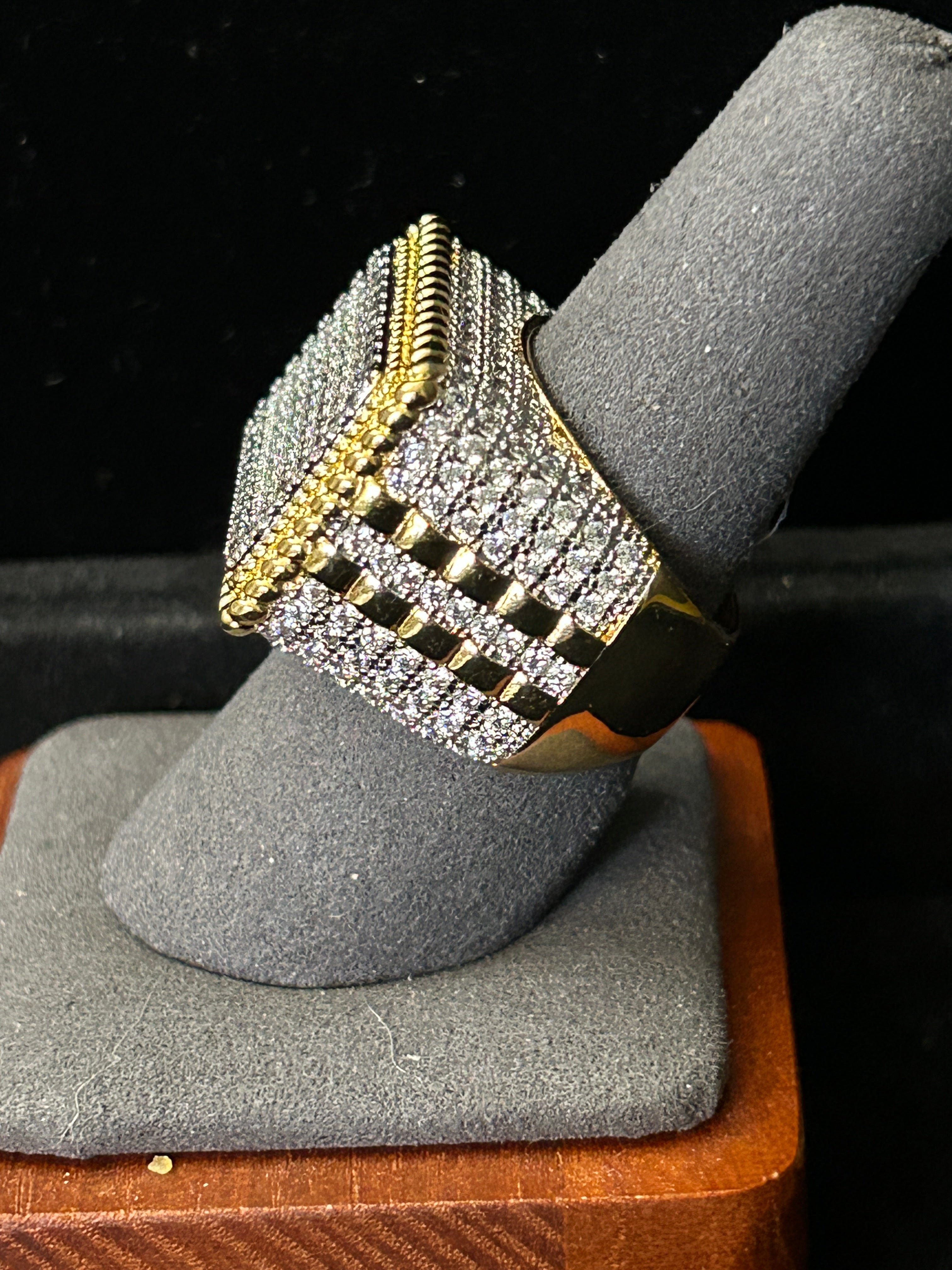 14K Gold VVS CZ Size 8 Men’s