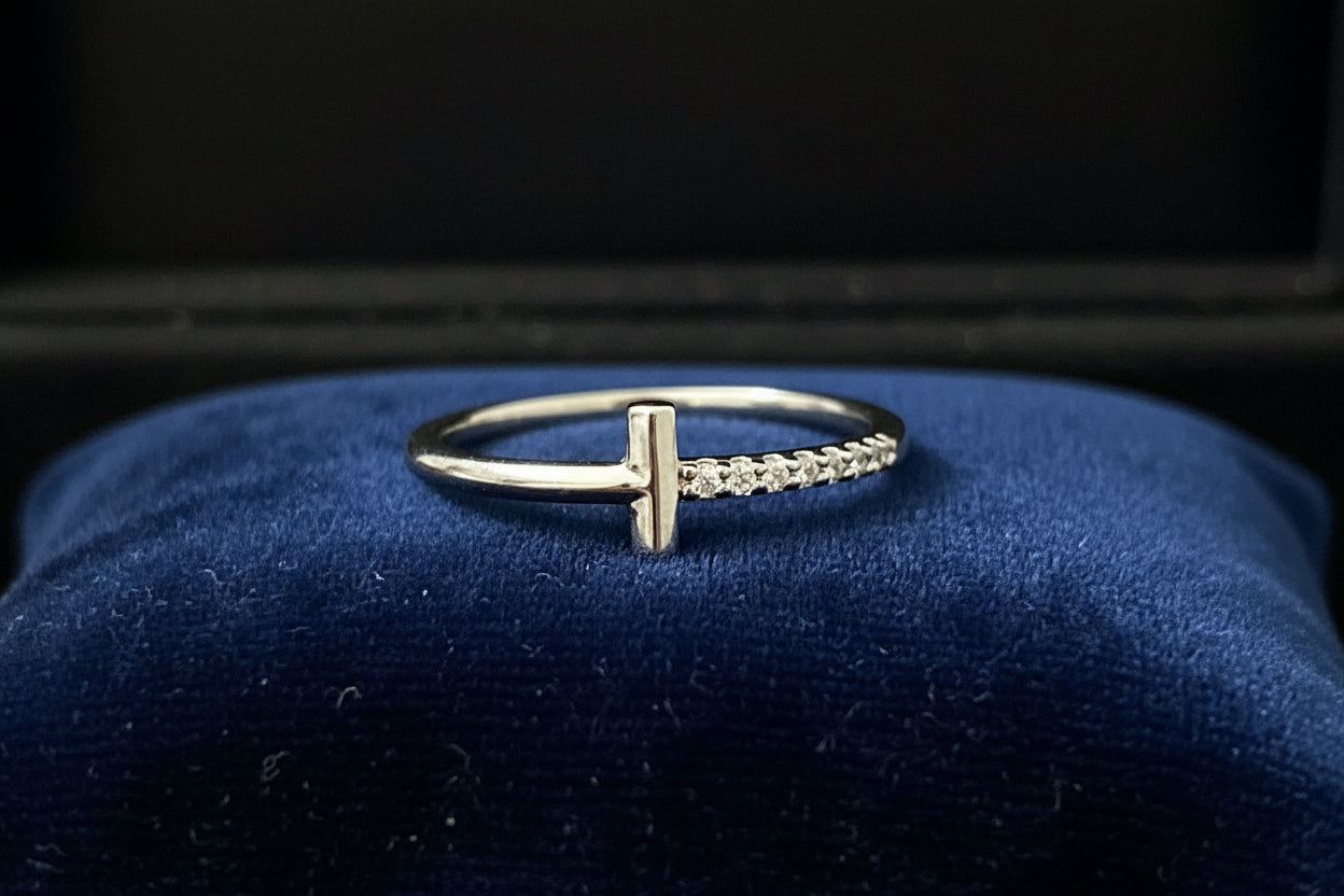 14k White Gold VVS CZ Cross