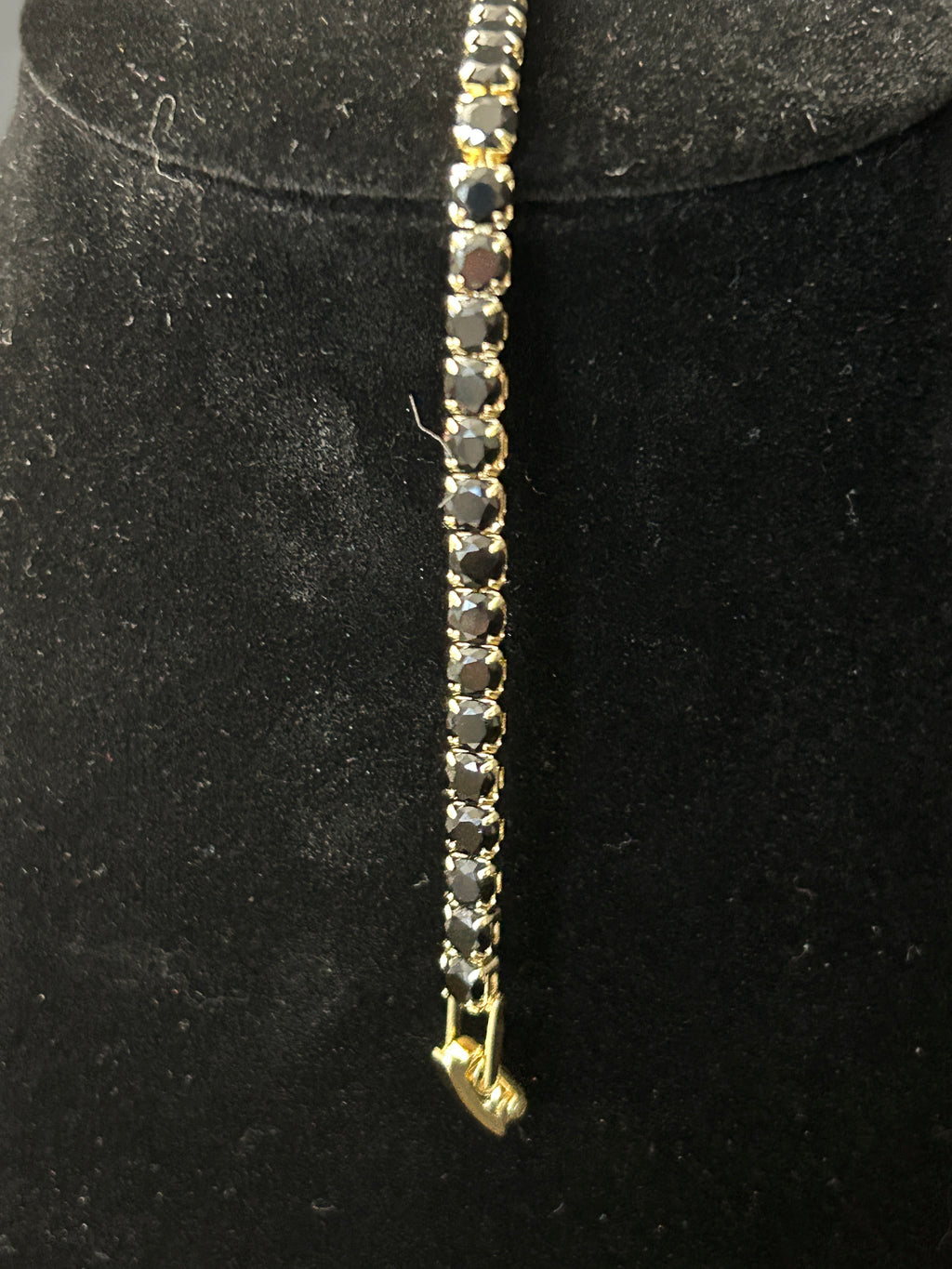 B73 - 14k Gold VVS CZ Black Tennis Bracelet 7 Inch