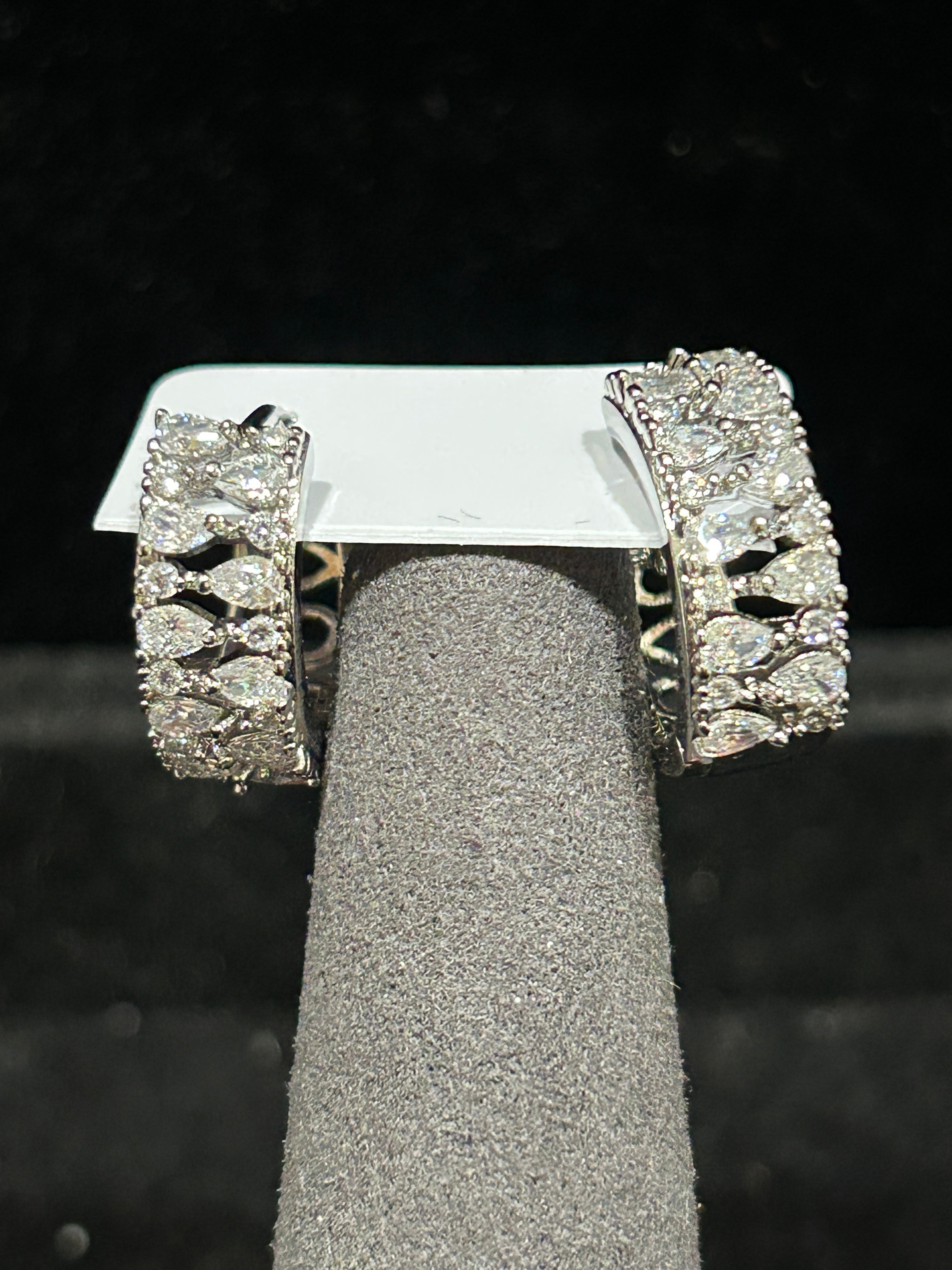 E54 - 14k White Gold VVS CZ Hoops