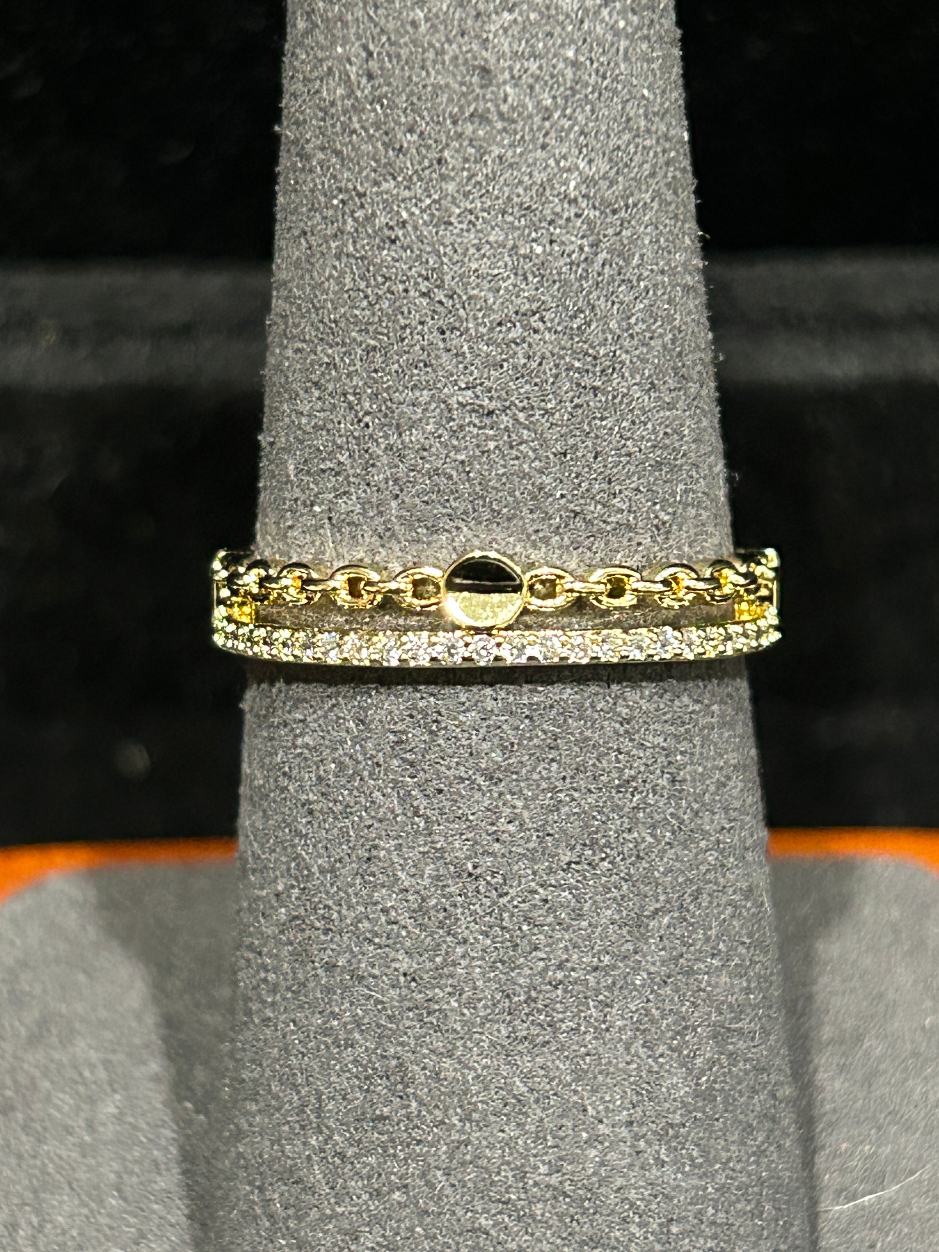 R23 - Gold VVS CZ Size 7 Women’s