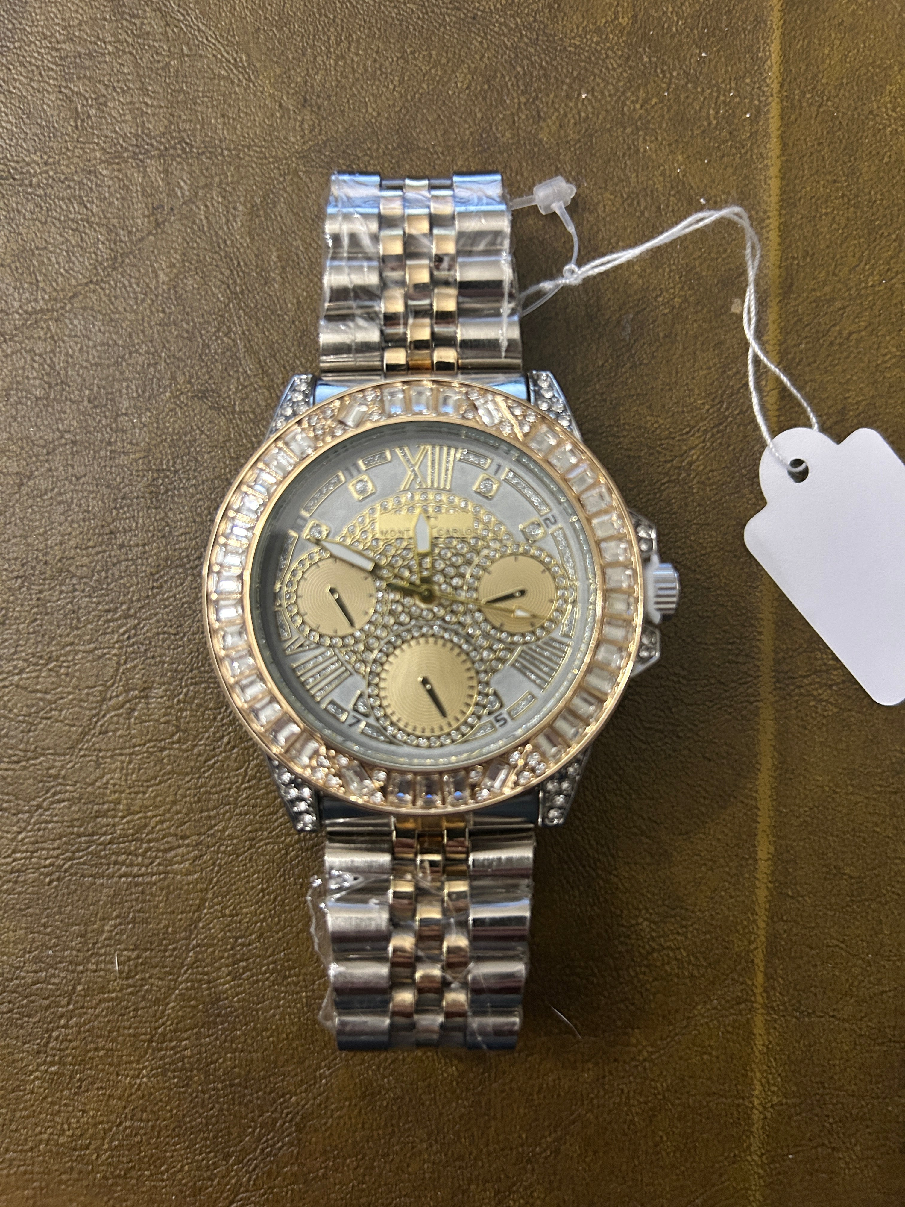 W28 - Two Tone VVS CZ Bezel