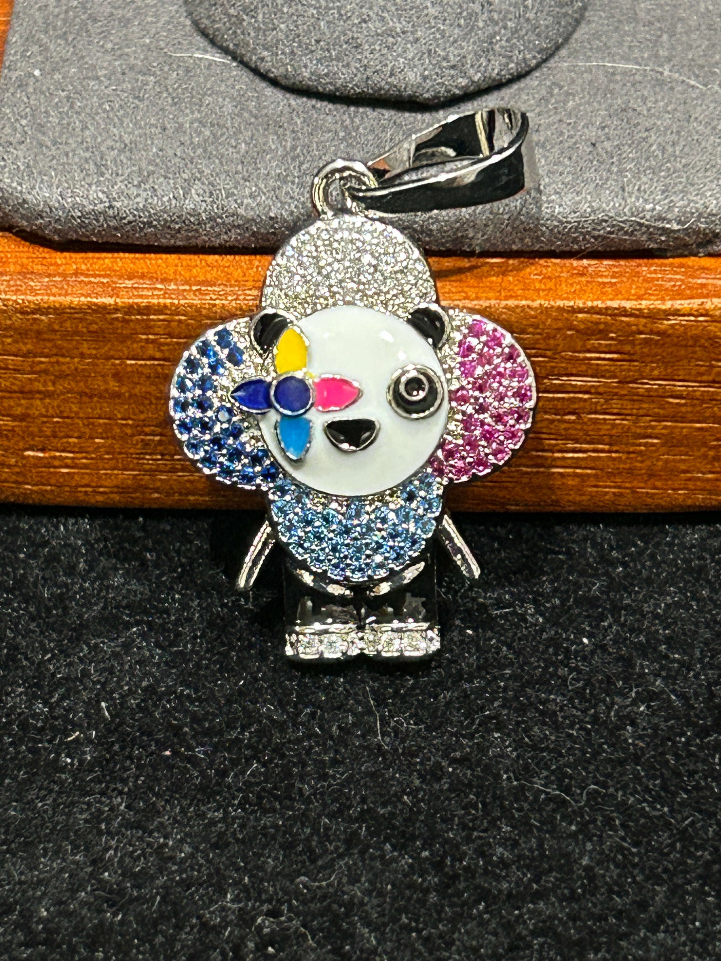 P52 - 14K White Gold VVS CZ Multi Color Panda