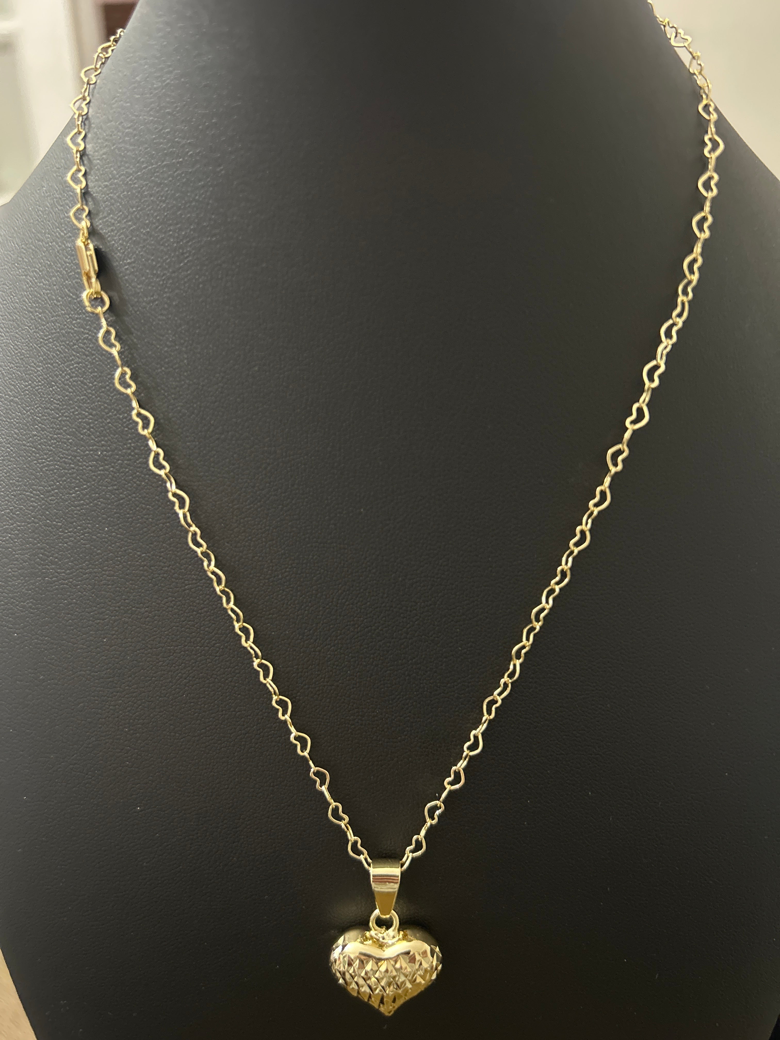 14k Gold 18 inch Heart Link W/ Bubble Heart