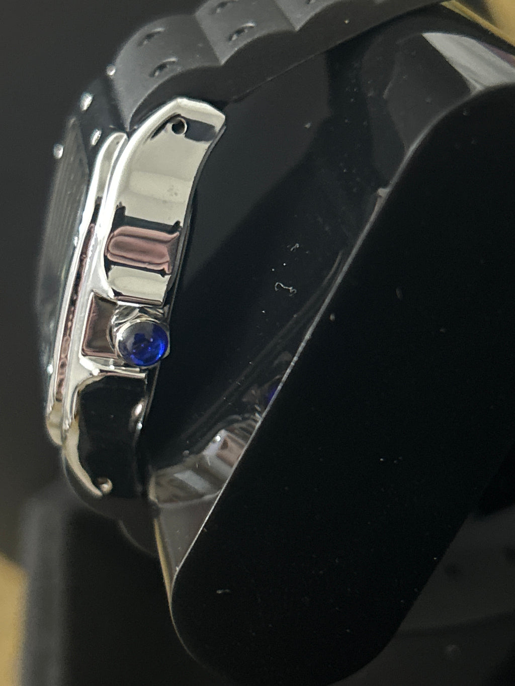 W45 - 31mm Women’s Cartier Style Square Face