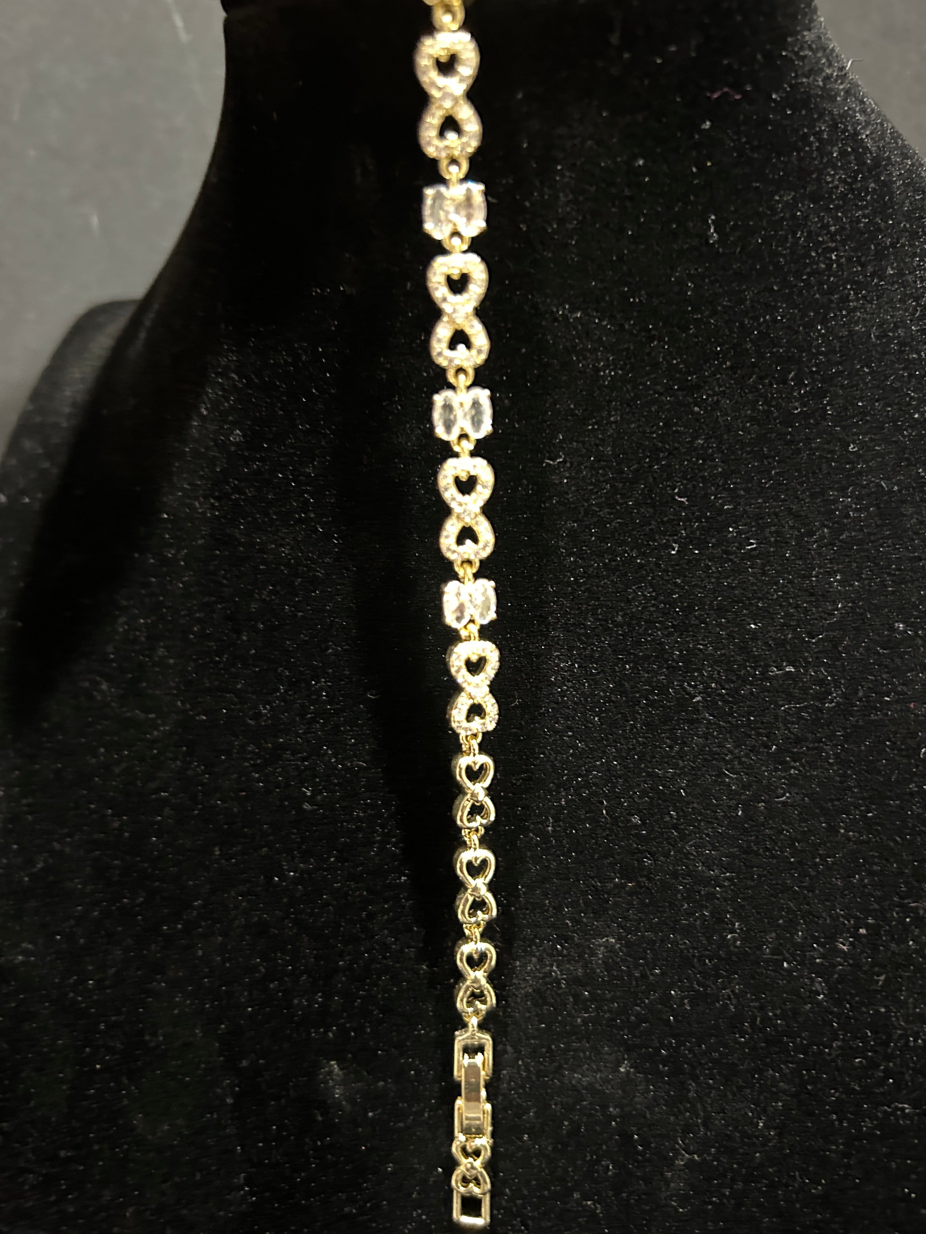 B66 - 14K Gold VVS CZ Infinity 7 Inch