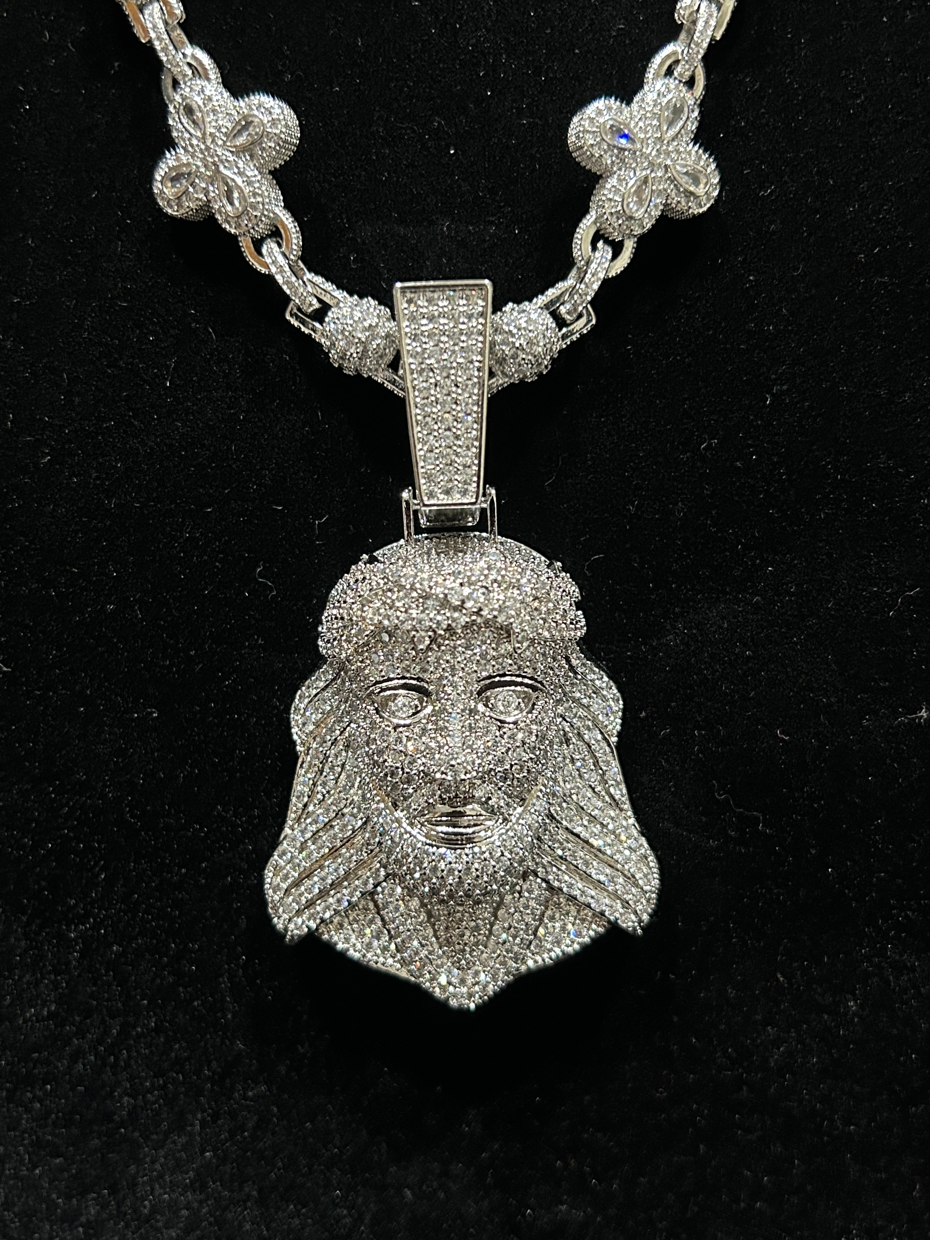 14K White Gold Combo 20 Inch Clovers Iced Out VVS CZ W/Jesus Head