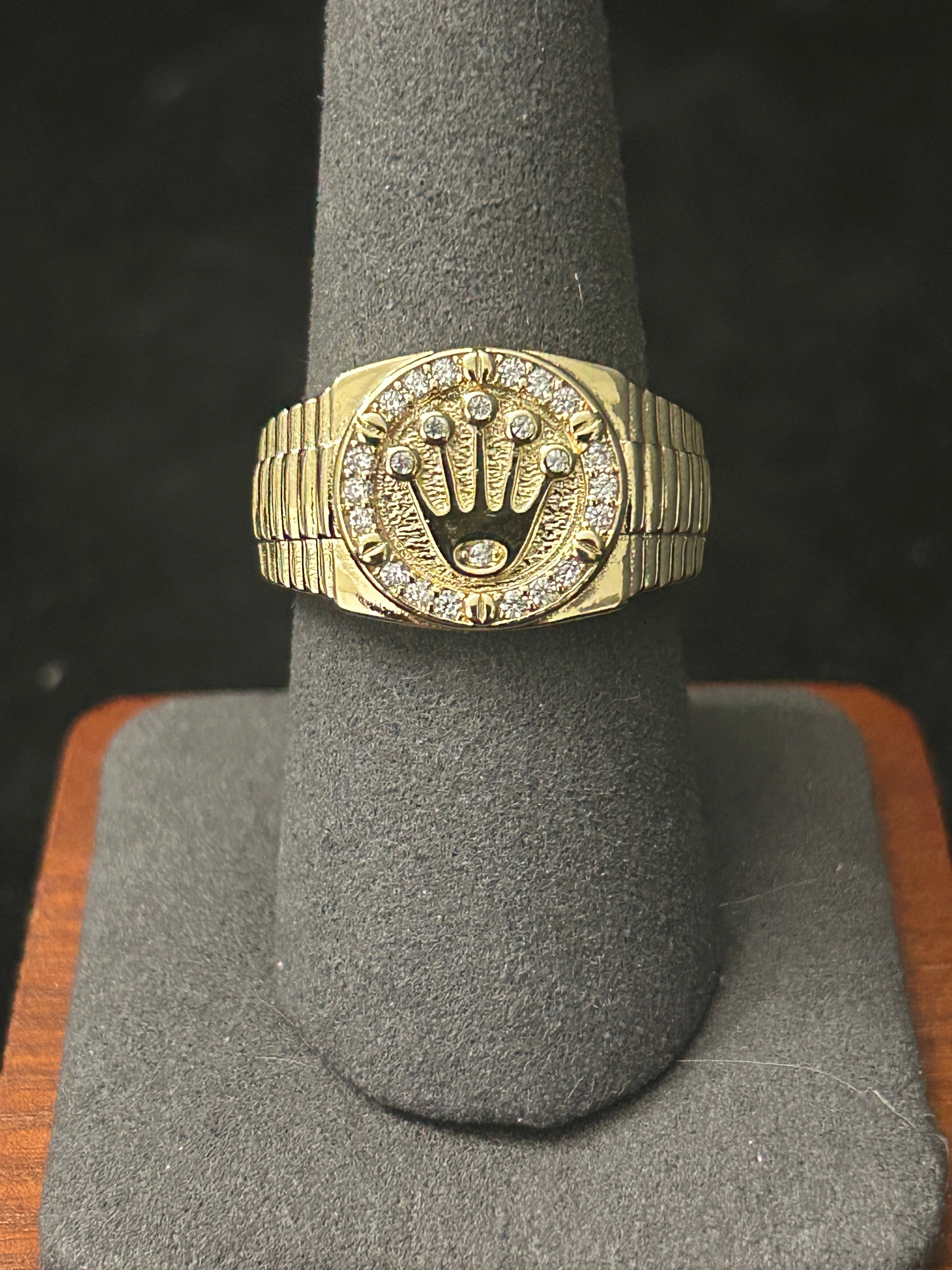 R42 - 14k Gold Rolex Style Size 9