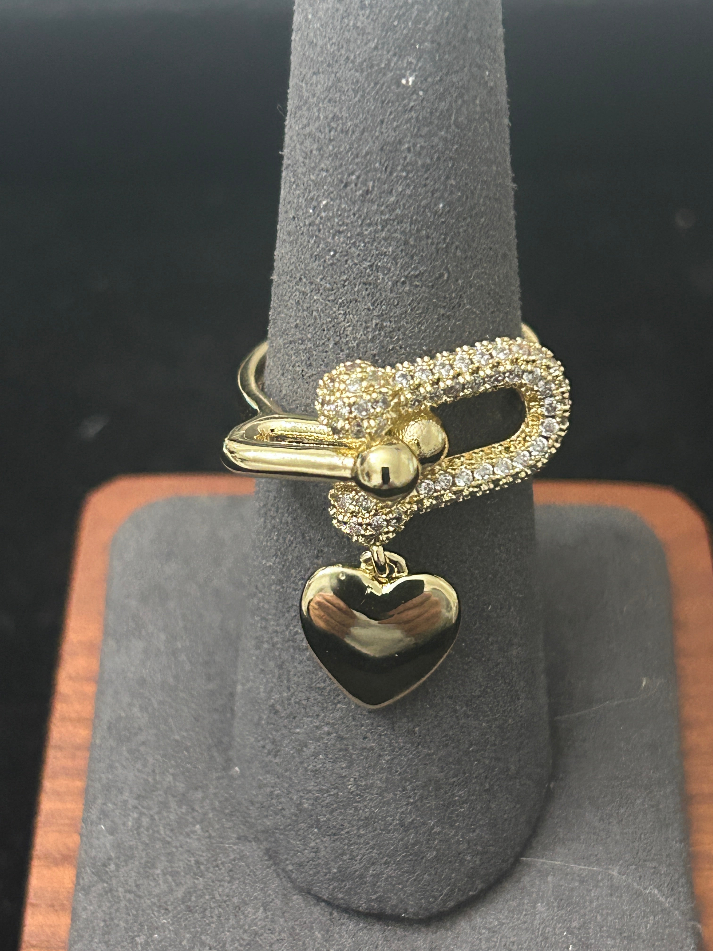 R46 - 14k Gold VVS CZ Heart/Lock Adjustable 6-9