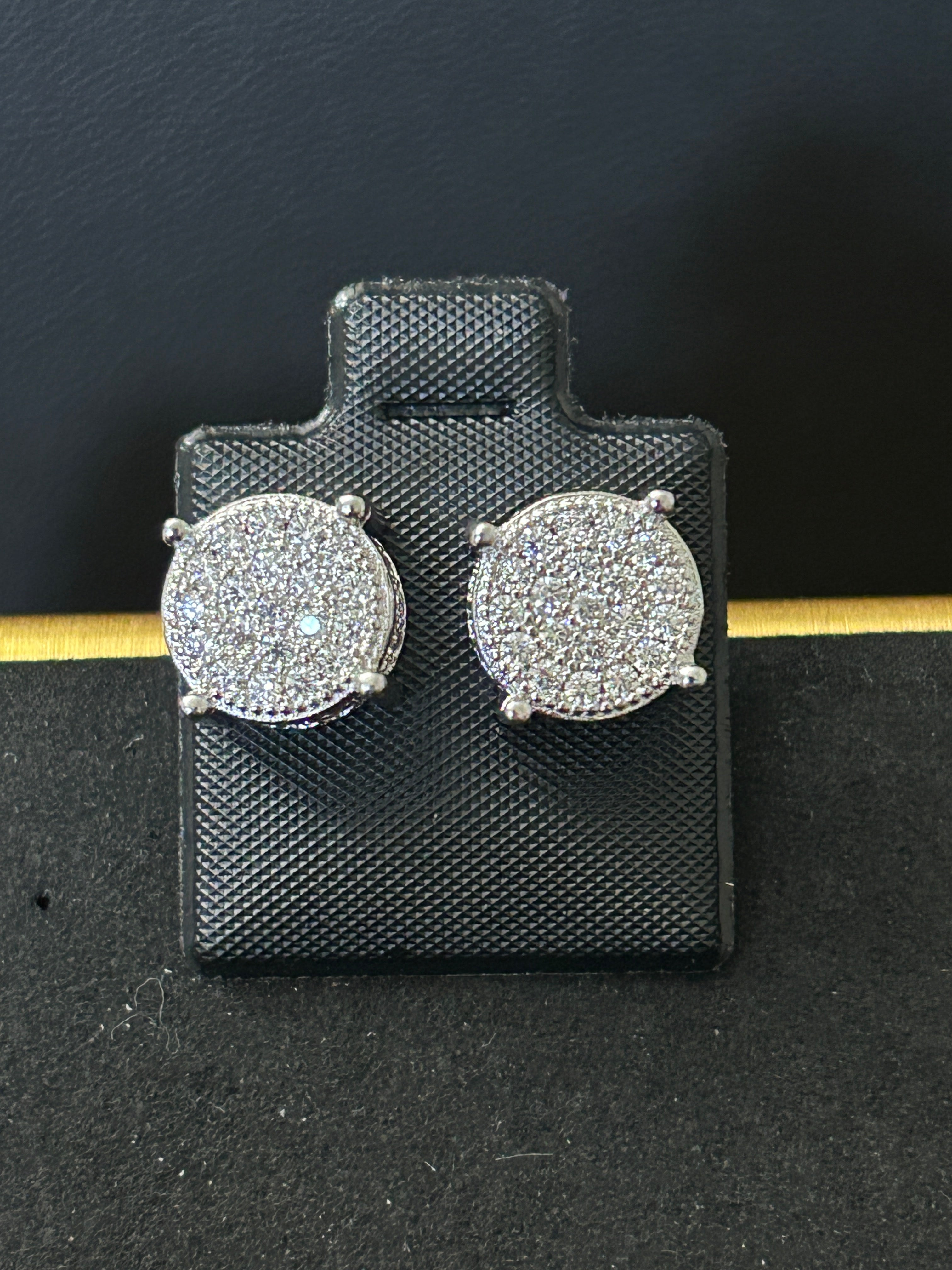 E84 - 14k White Gold VVS CZ Round Studs Large