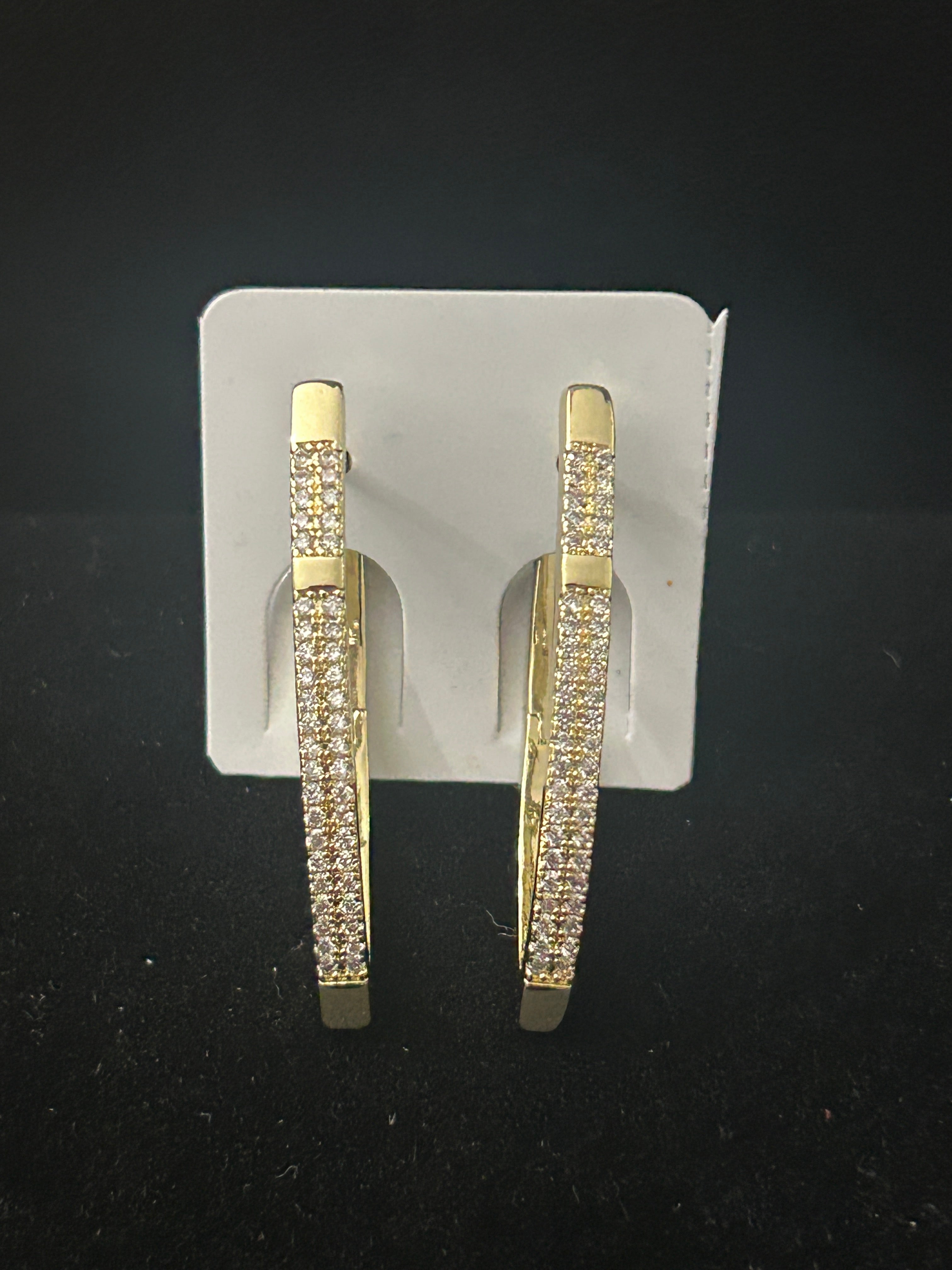E100 - 14k Gold VVS CZ Hoops
