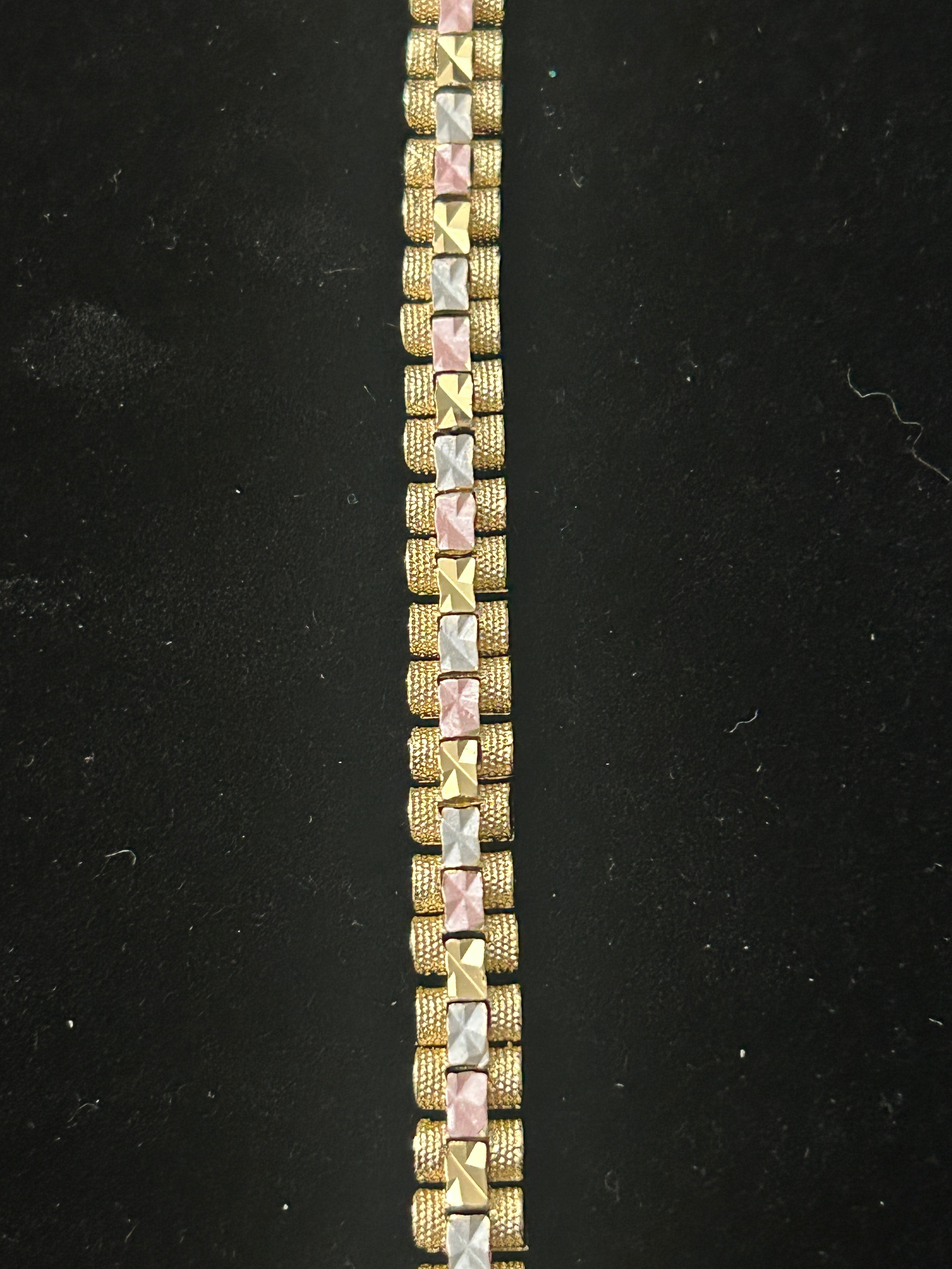 B101 - 14k Gold VVS CZ Multi Color Stone 7.5 Inch