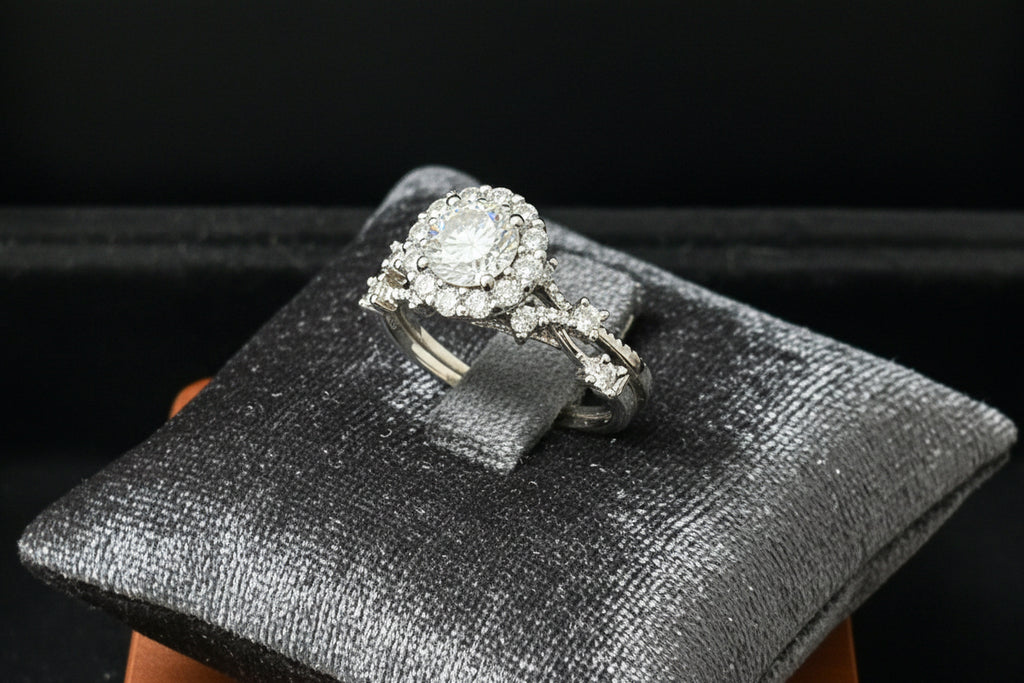 1CT. Moissanite Ring Adj. 6-10