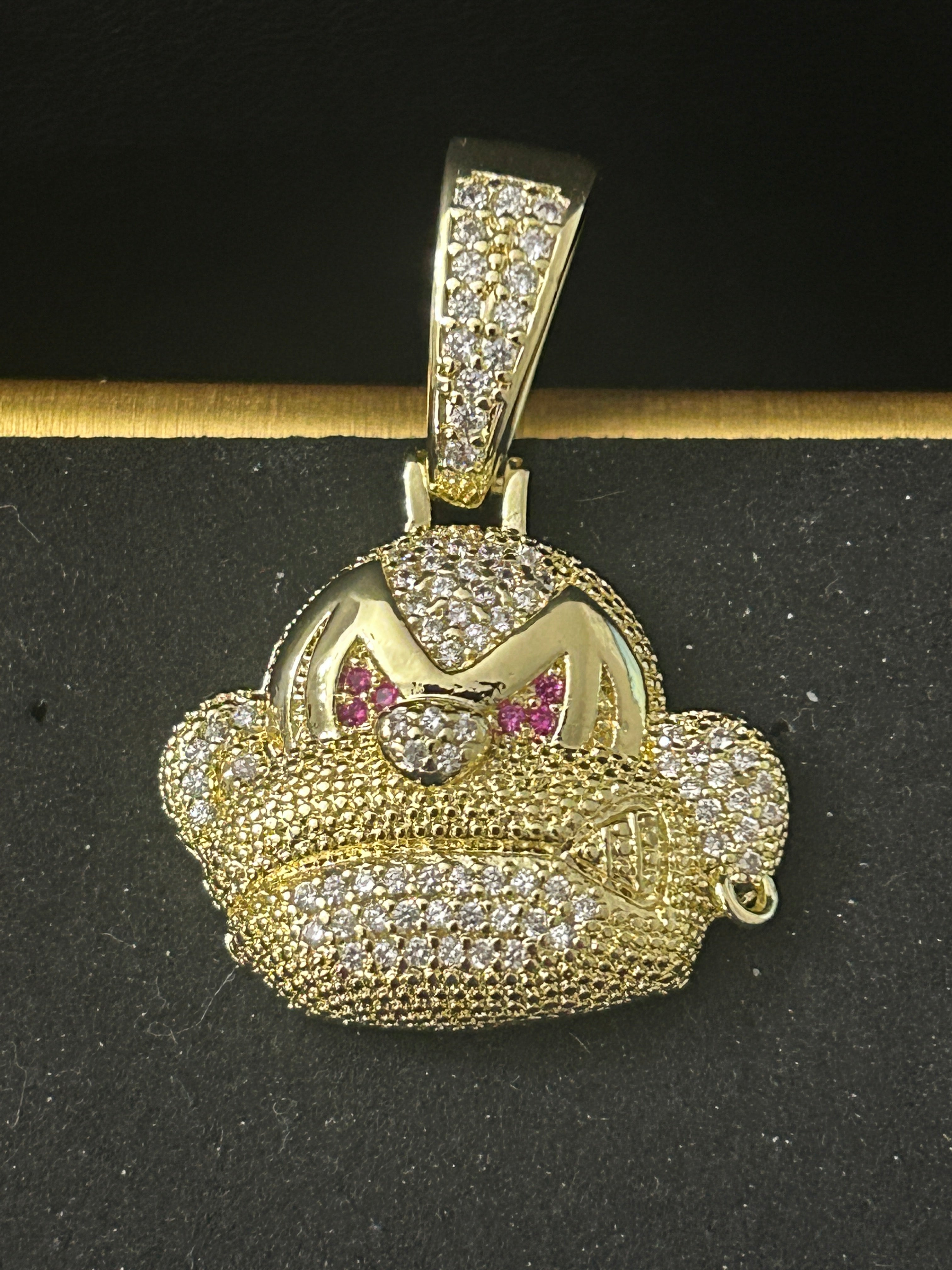14k Gold VVS CZ Gorilla Head W/ Red VVS CZ Eyes
