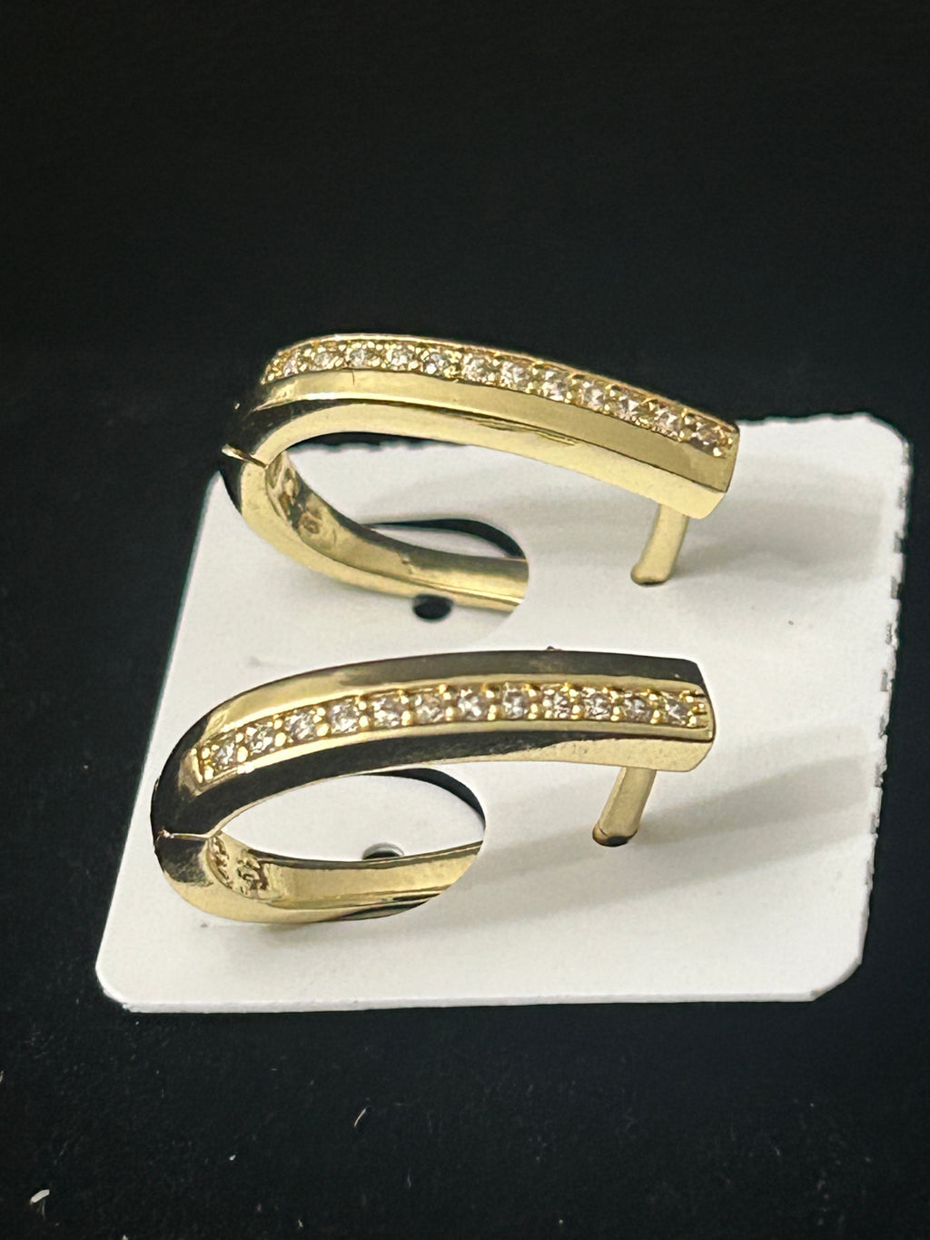 14k Gold VVS CZ Oval Hoops