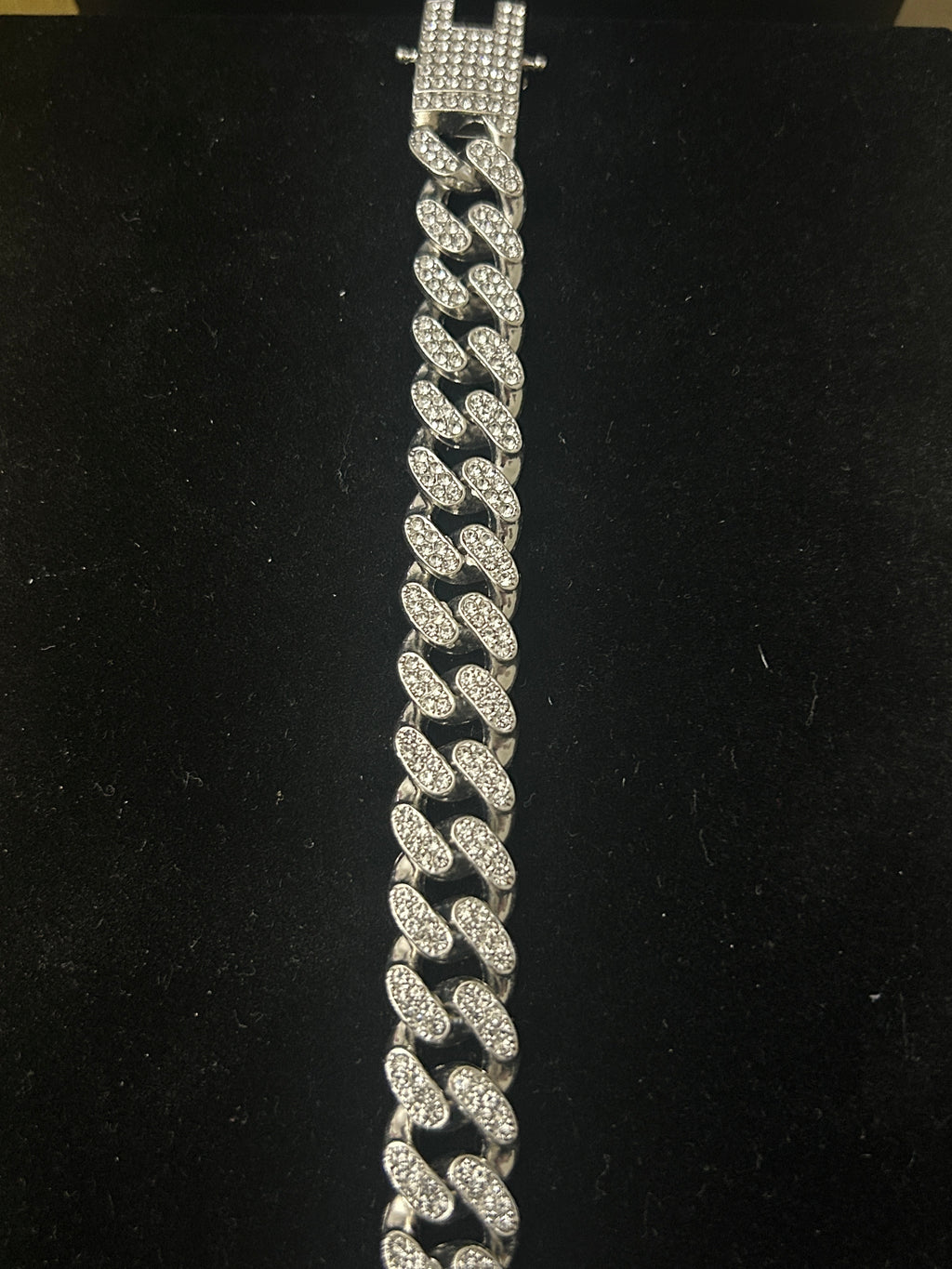 9in Iced Out Stainless VVS CZ Cuban 13MM