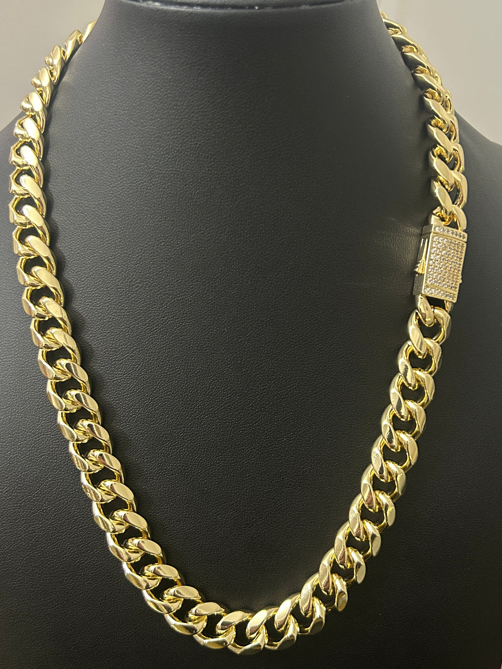 14k Gold 20in Cuban 12.5mm VVS CZ Iced Out Lock