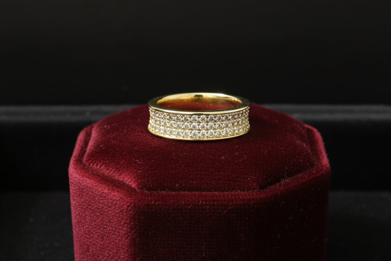 14K Gold VVS CZ Size 7 Band