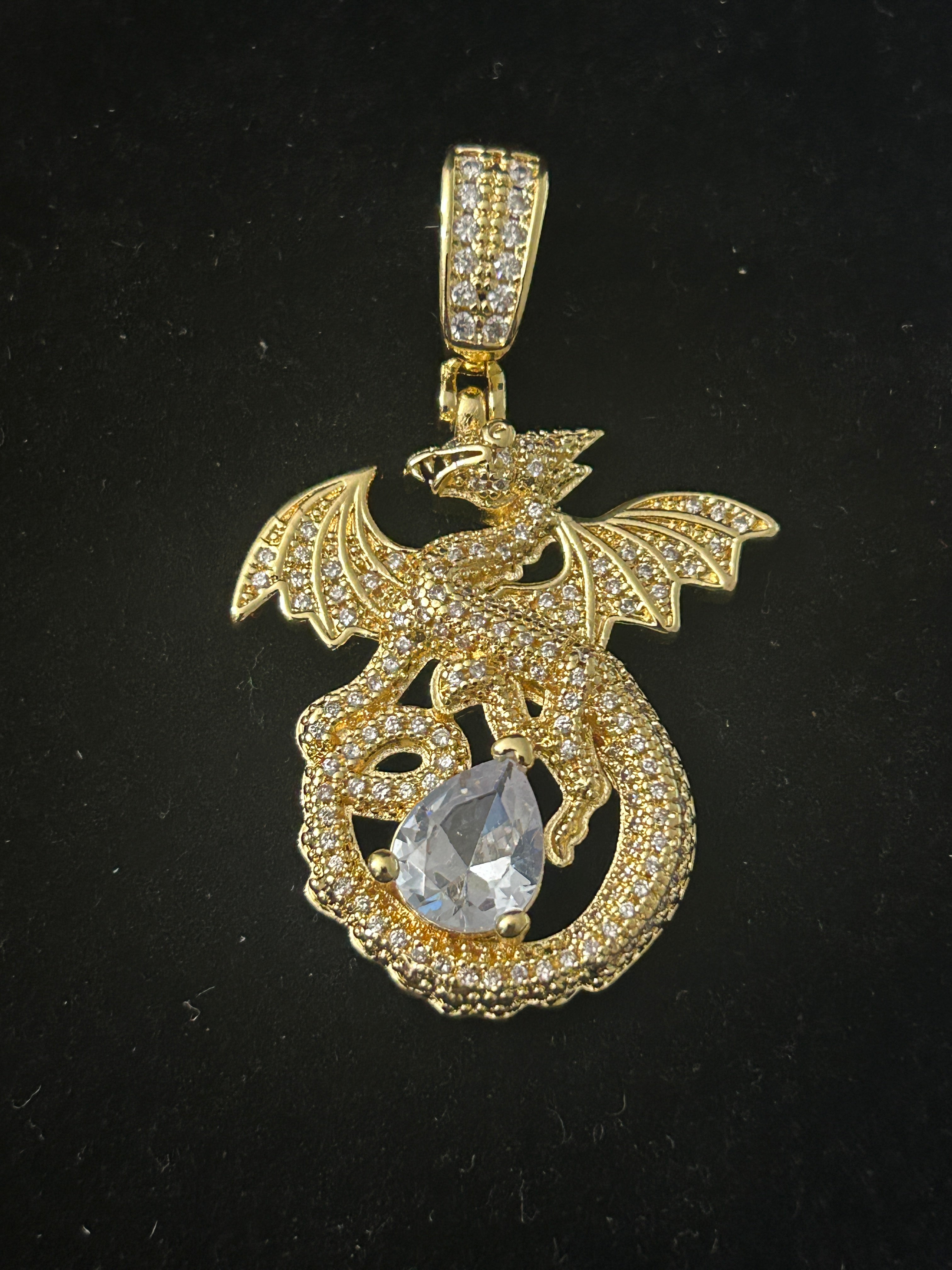 14K Gold VVS CZ Dragon W/ Large Stone