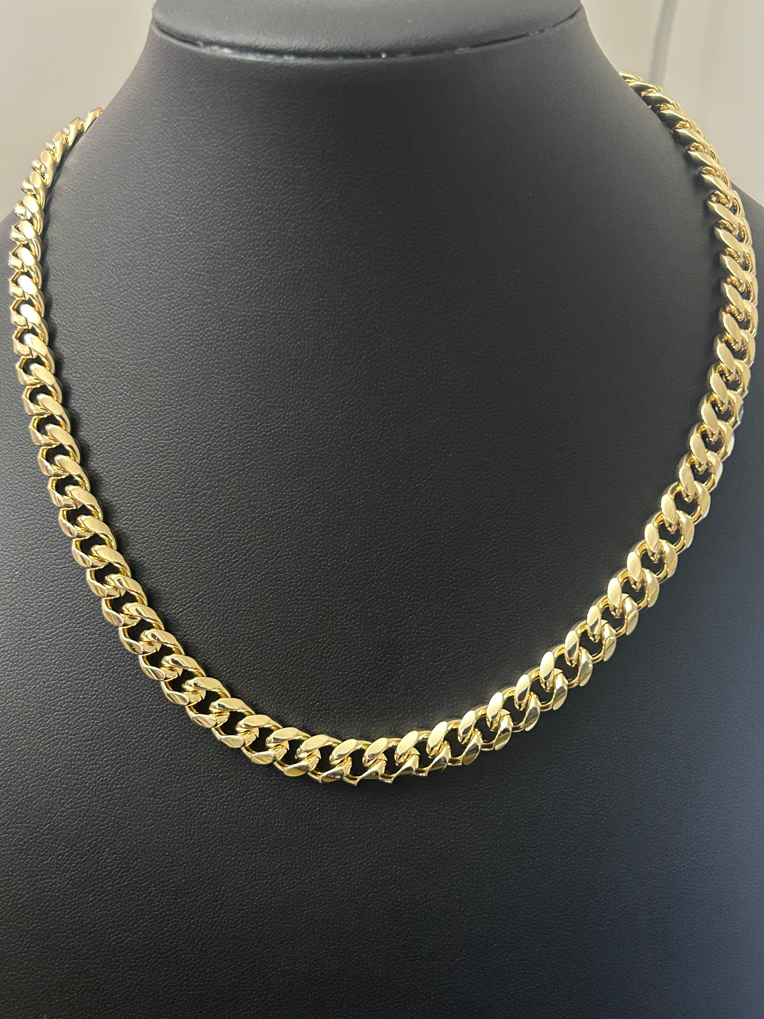 14K Gold 18in Cuban 7MM W/ VVS CZ Iced Out Lock