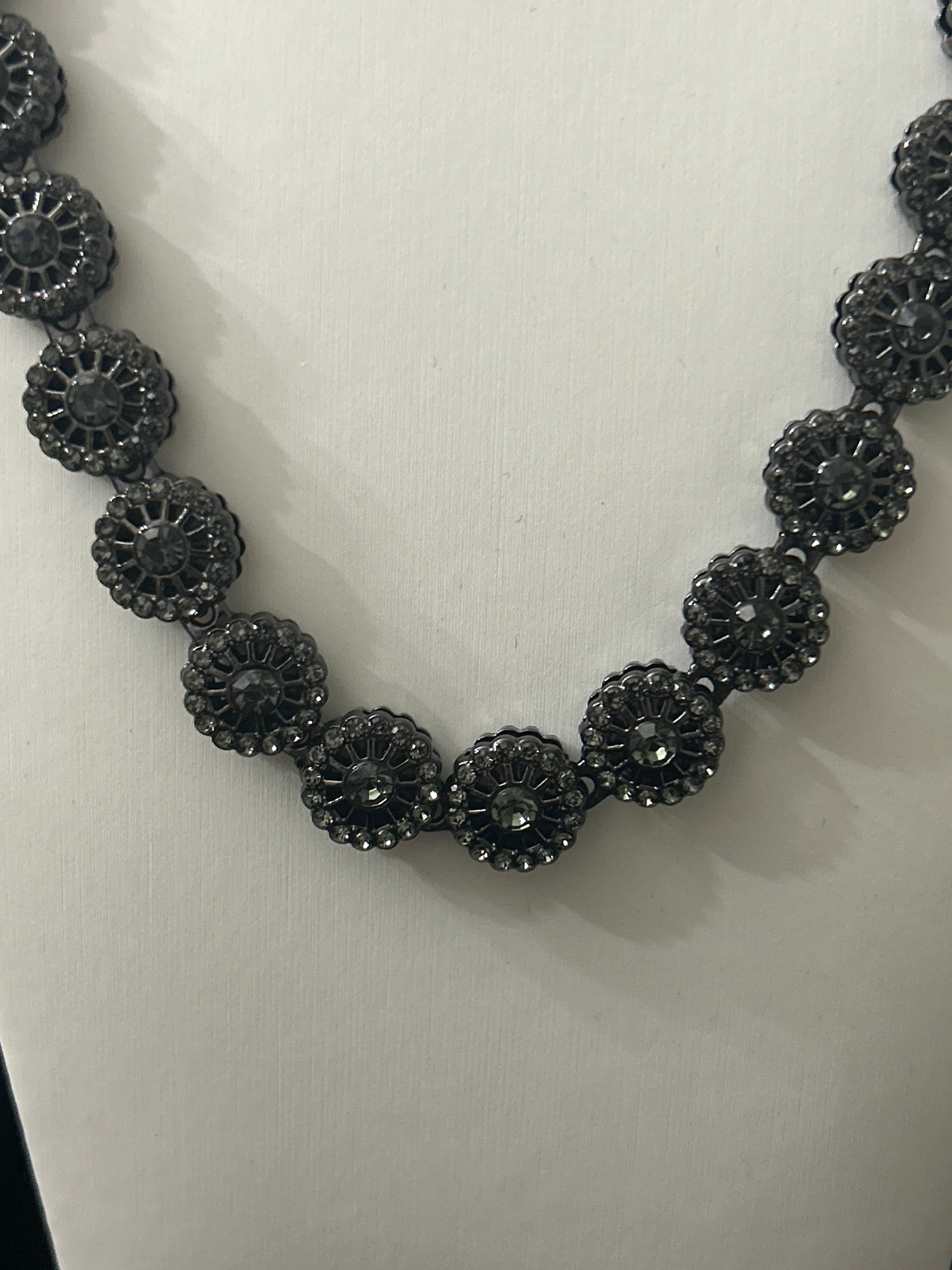 18in Black Rhodium Stainless Round VVS CZ