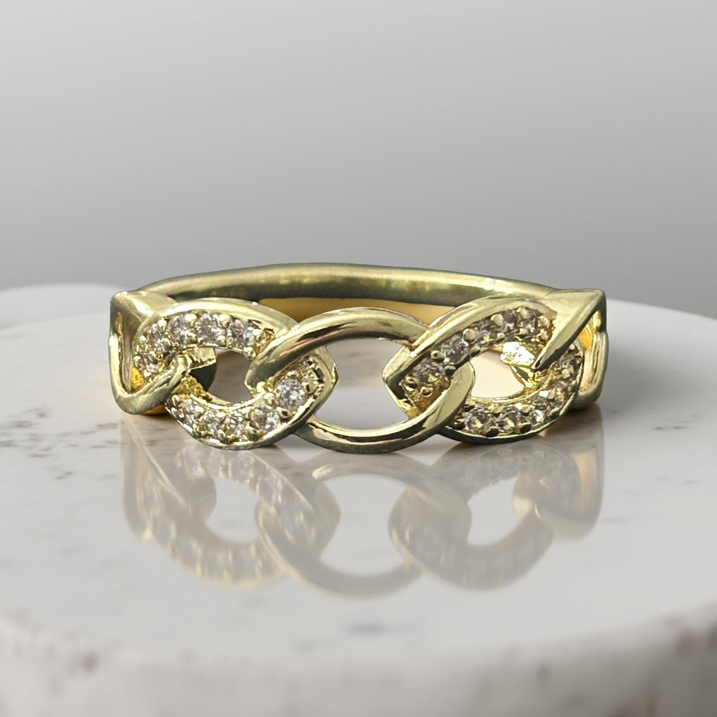 14k Gold VVS CZ Size 8 Ring