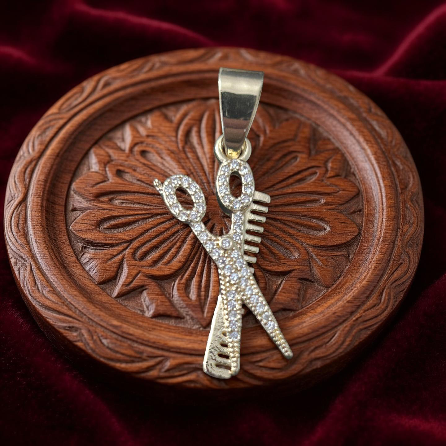 14K Gold VVS CZ Comb & Scissors