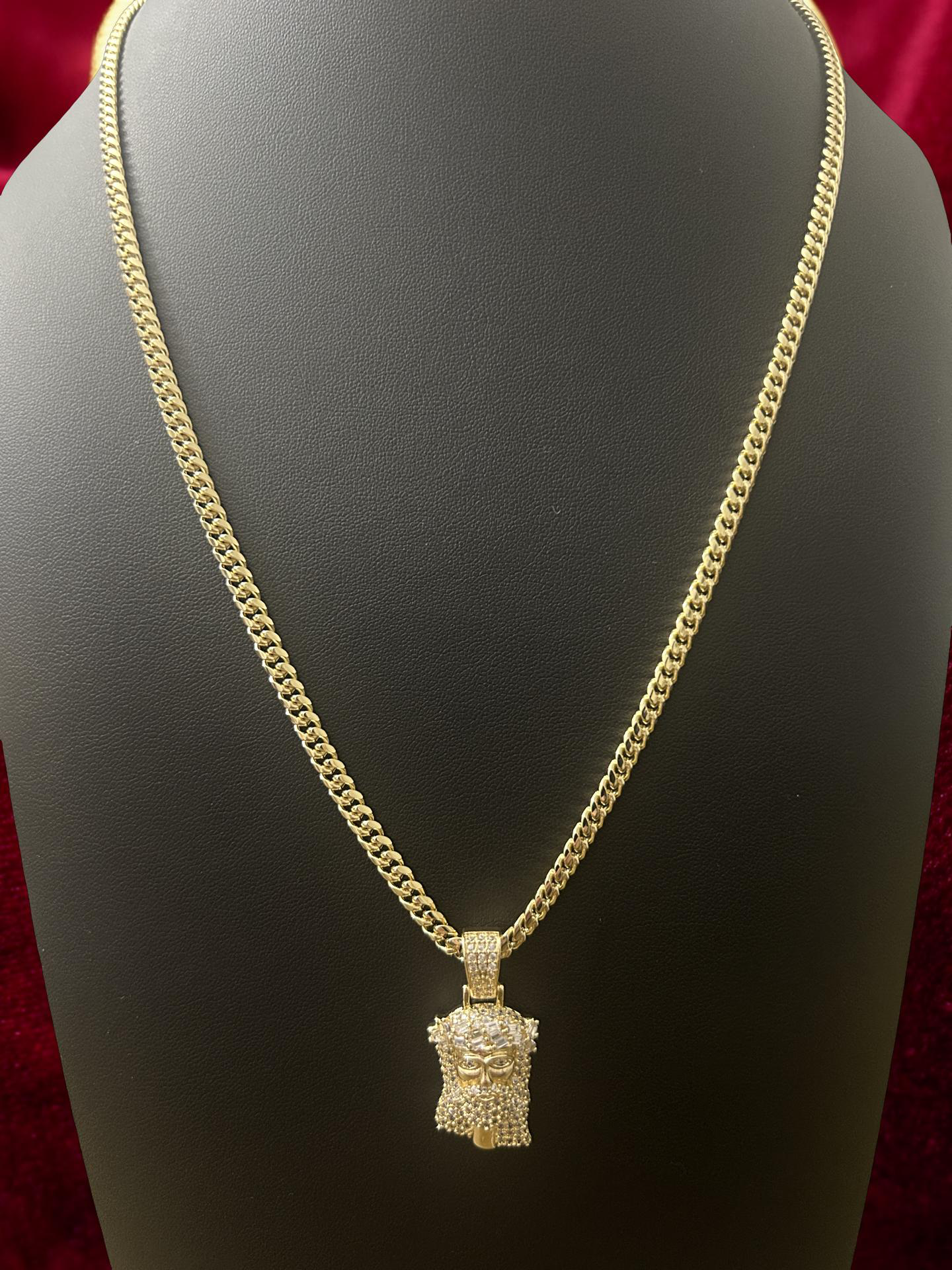 24” 4mm Miami Cuban Chain with VVS CZ Iced Out Jesus Piece Pendant – 14K Gold Filled