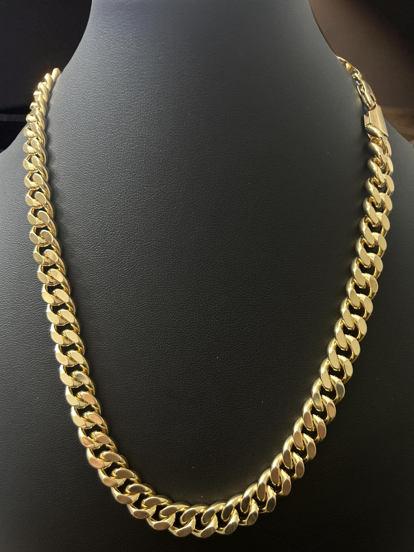 18K Gold Filled Cuban Link Chain – 20 Inch 10mm