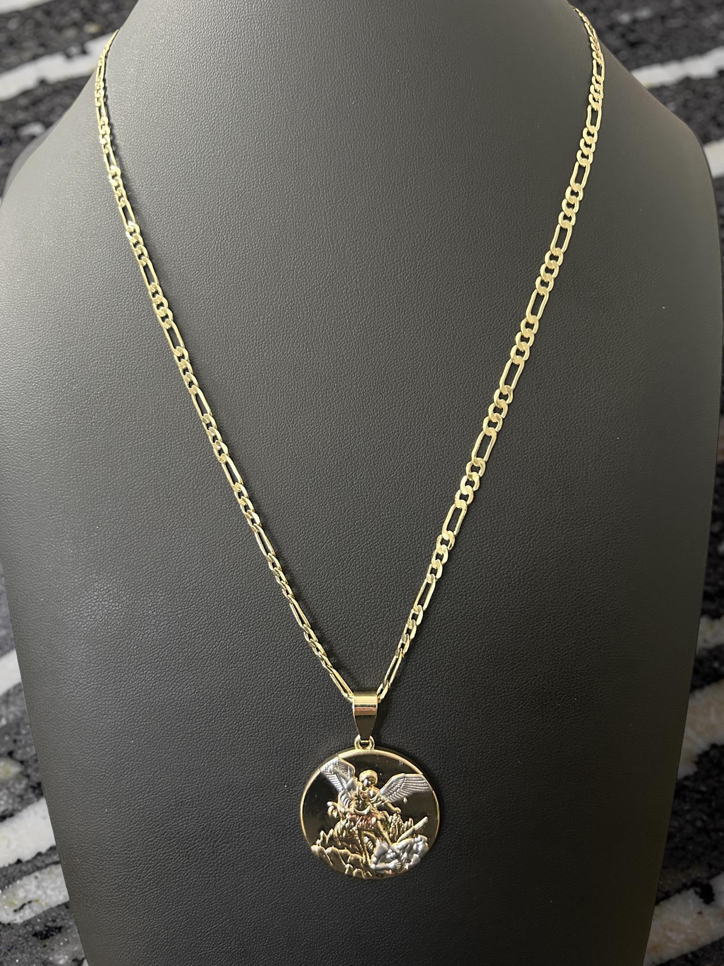 22” 4mm 14K Gold Filled Figaro Chain with Saint Michael Archangel Pendant