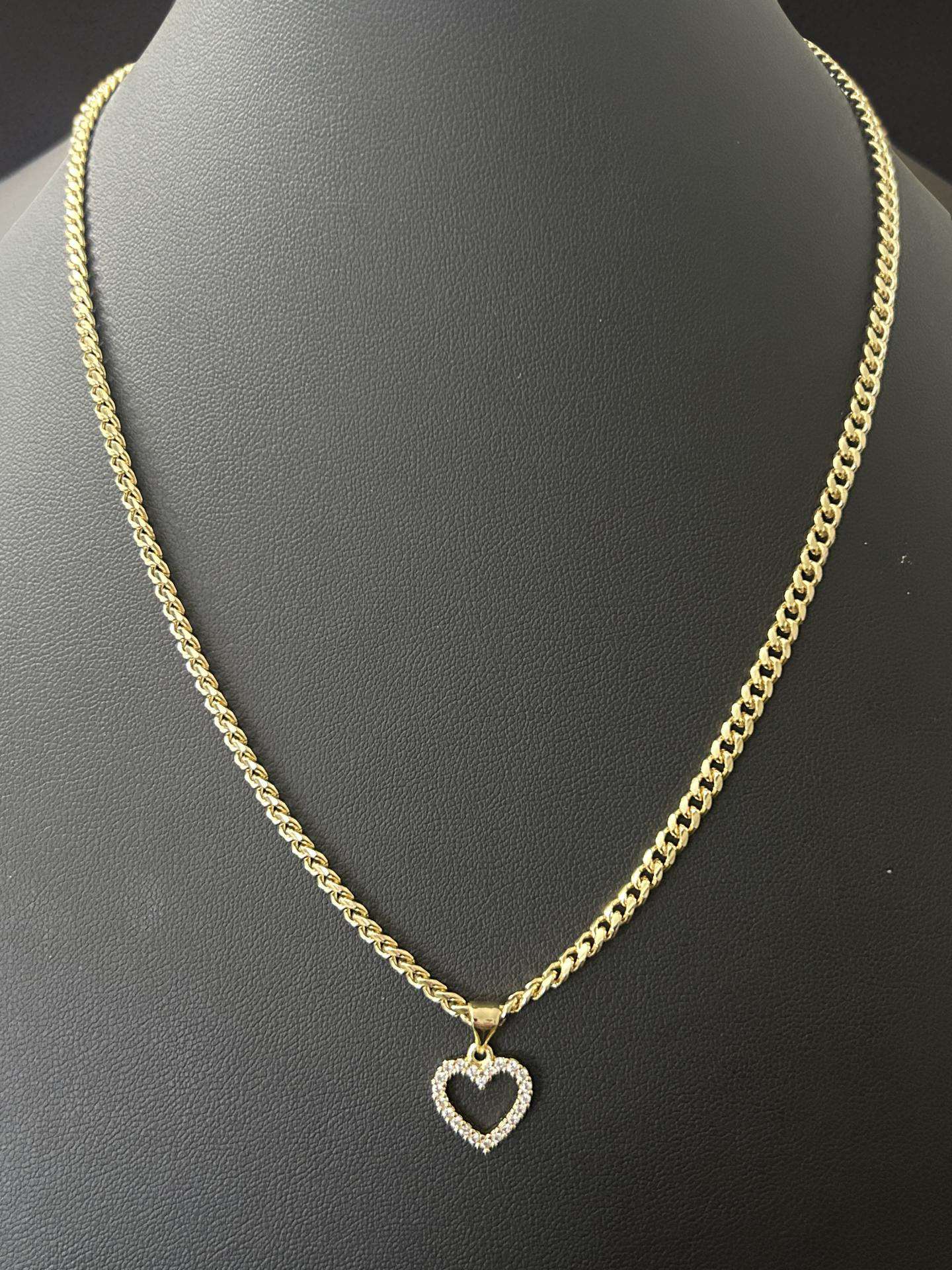 18” 3.5mm 14K Gold Filled Cuban Chain with VVS CZ Open Heart Pendant