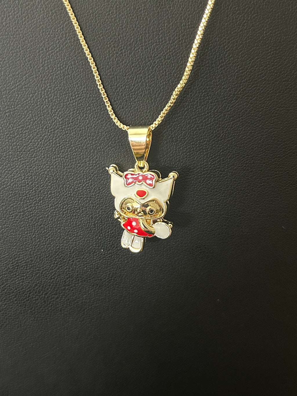 18” Thin Snake Chain with Kitty Pendant – Gold Tone Necklace