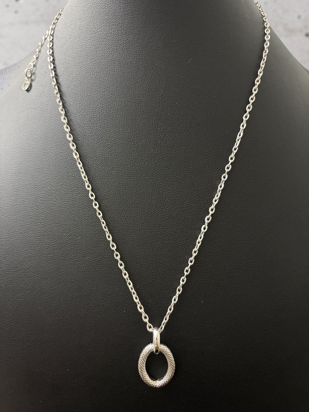 Stainless Steel Round Pendant Chain (18–20” Adjustable)