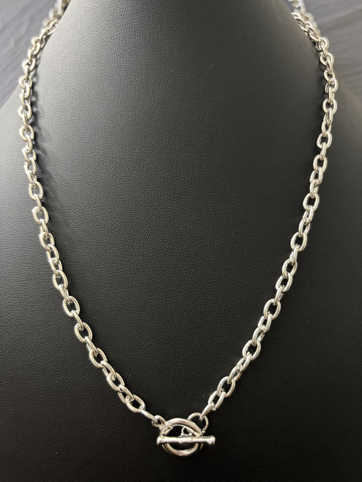 20” Stainless Steel 5mm Chain – Bold, Clean, Everyday Essential