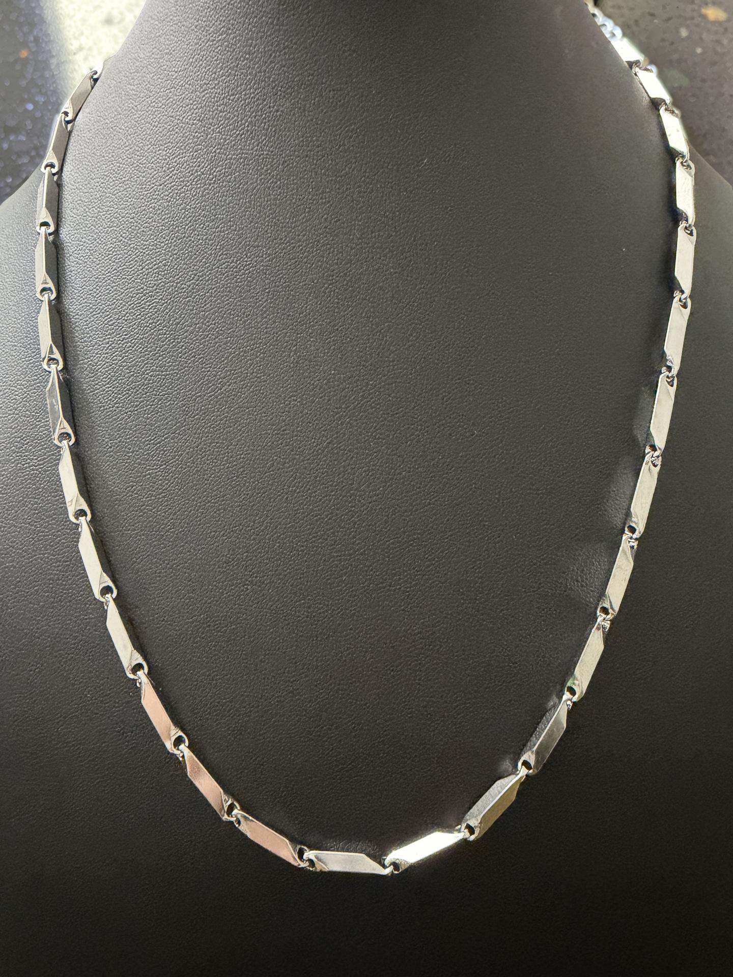 20” Stainless Steel Link Chain – Modern, Sleek, Everyday Statement