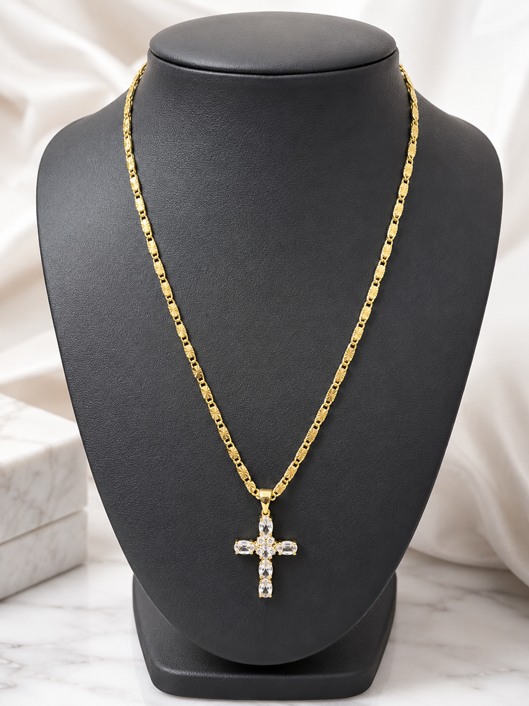 24” 3.5mm Diamond Cut Valentino Chain w/ VVS CZ Cross Pendant – 14K Gold Filled Over Brass