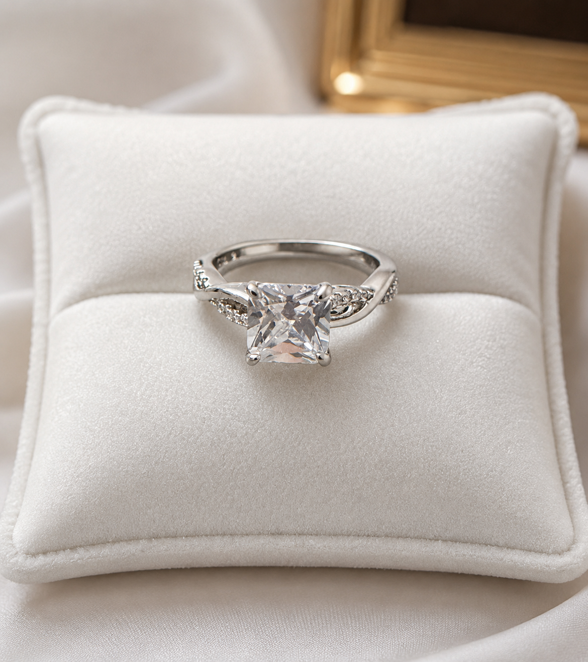 14k White Gold Filled in Brass VVS CZ Ring with Large CZ Center – Size 9