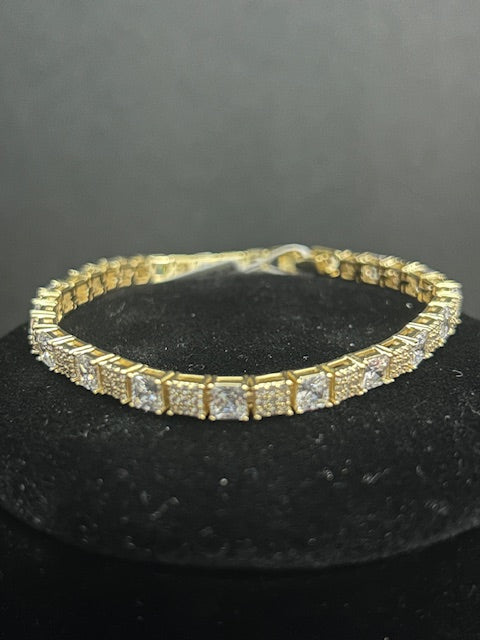 B13 - 14k Tennis Bracelet 7 inch