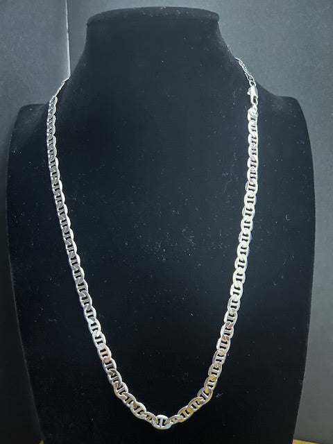C20 - 14k White Gold Gucci Mariner 24 inch 7mm