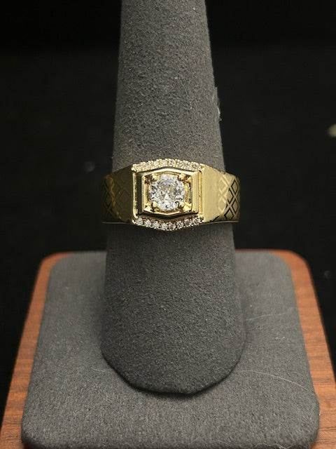 R5 - 14k Men's Ring Size 9