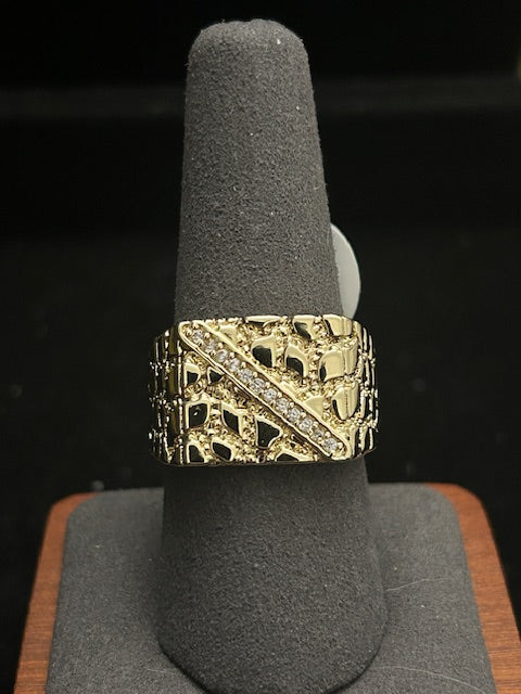 R10 - 14k Men's Nugget Ring Size 9