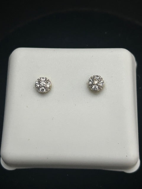 E29 - 14K Small Studs